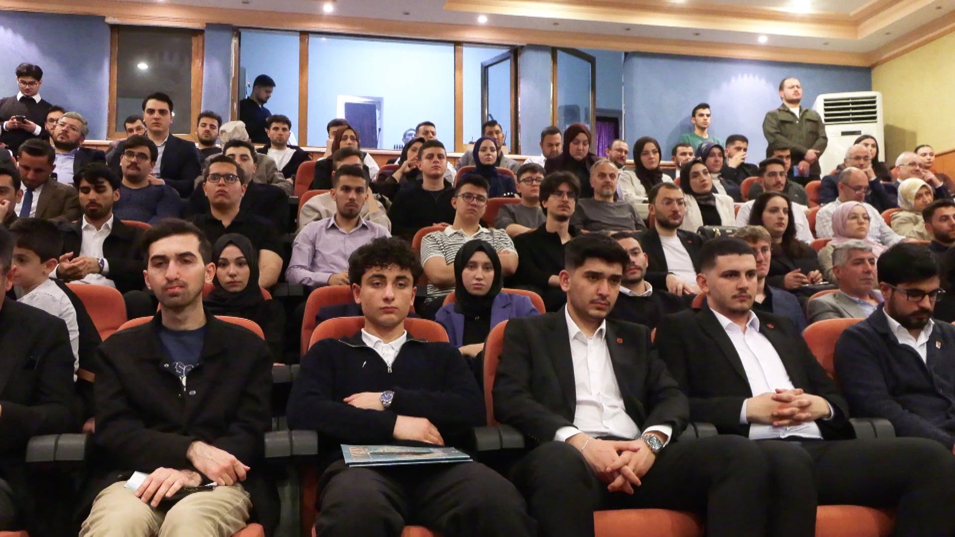 Bakan Çiftçi: Siyasetle ilgileniyorsanız adaleti merkeze alın