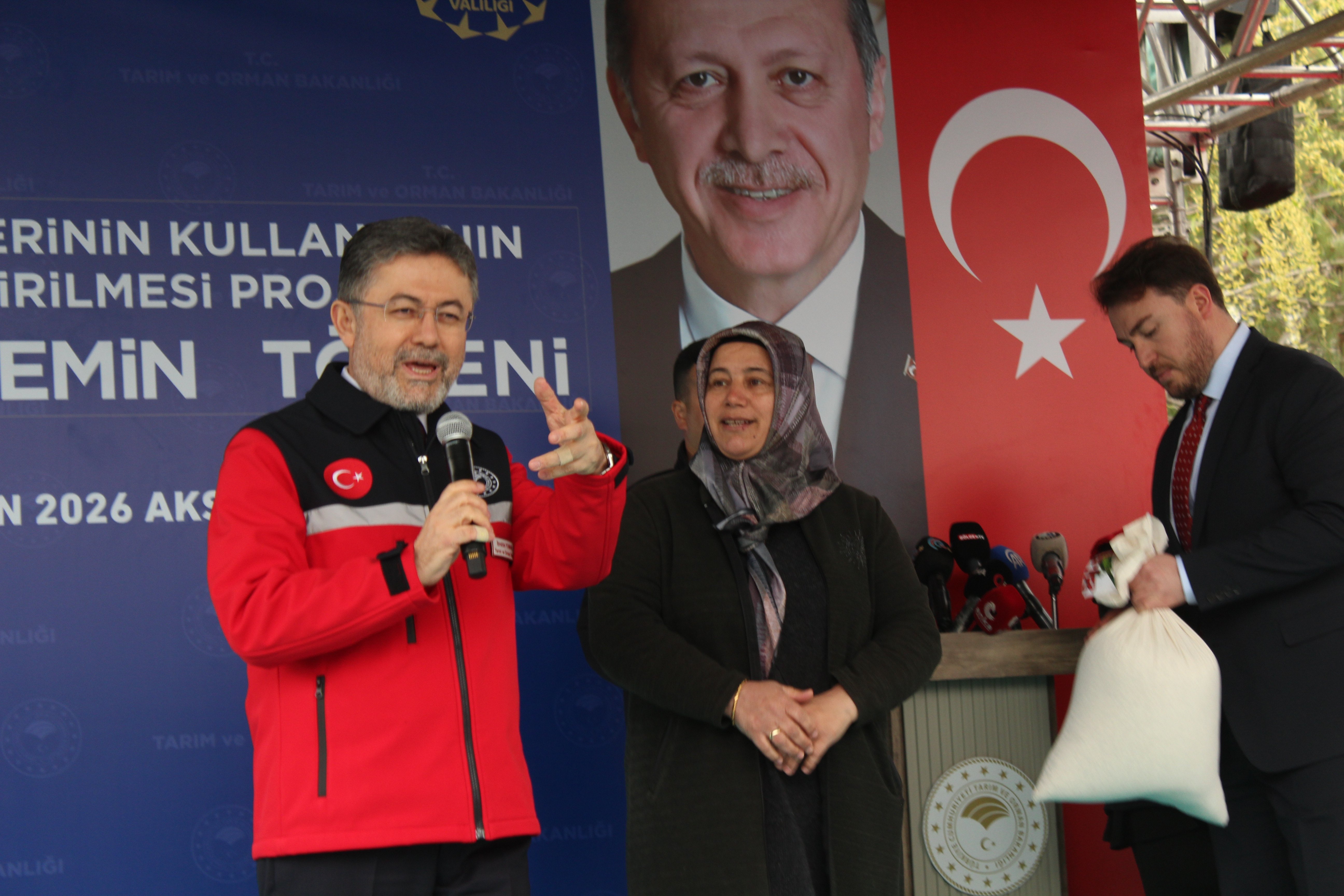 Tohum dağıtım töreninden genel görüntü