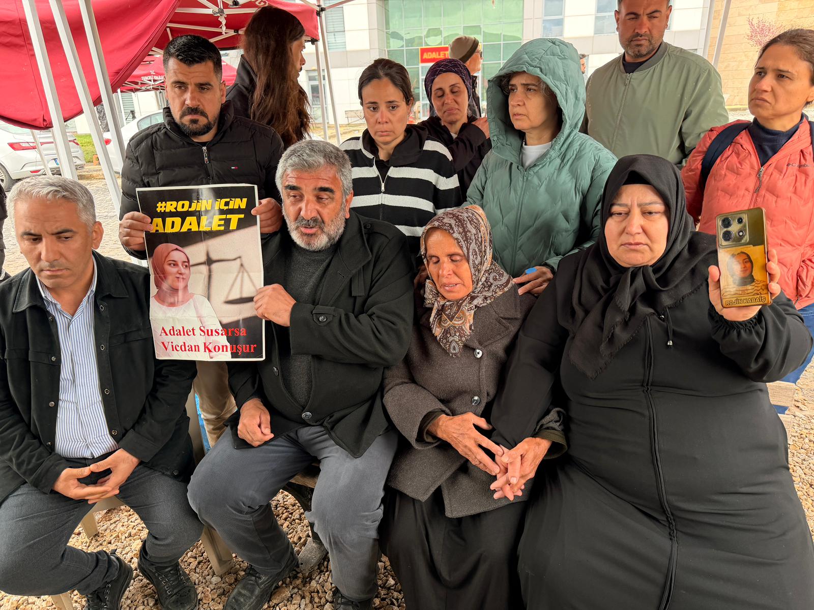 Nizamettin Kabaiş açıklama yapıyor