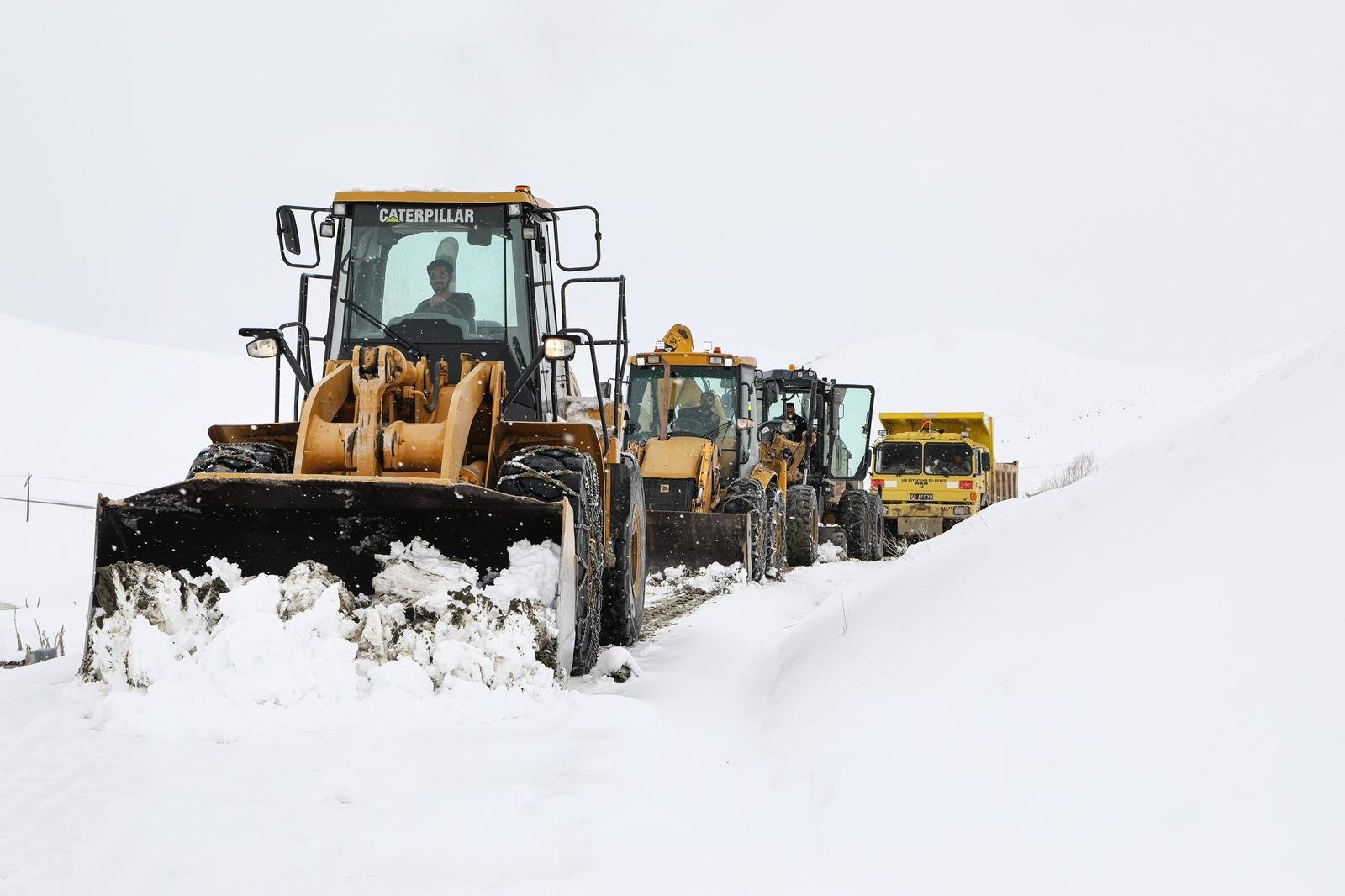 Van kar temizleme çalışmaları