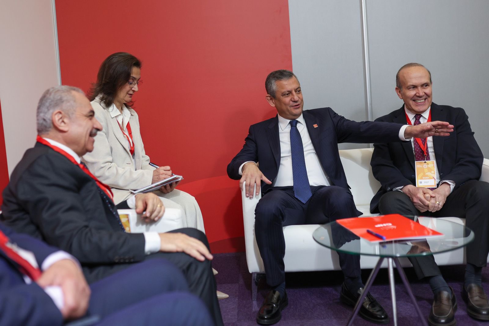 İlerici Küresel Seferberlik toplantısı