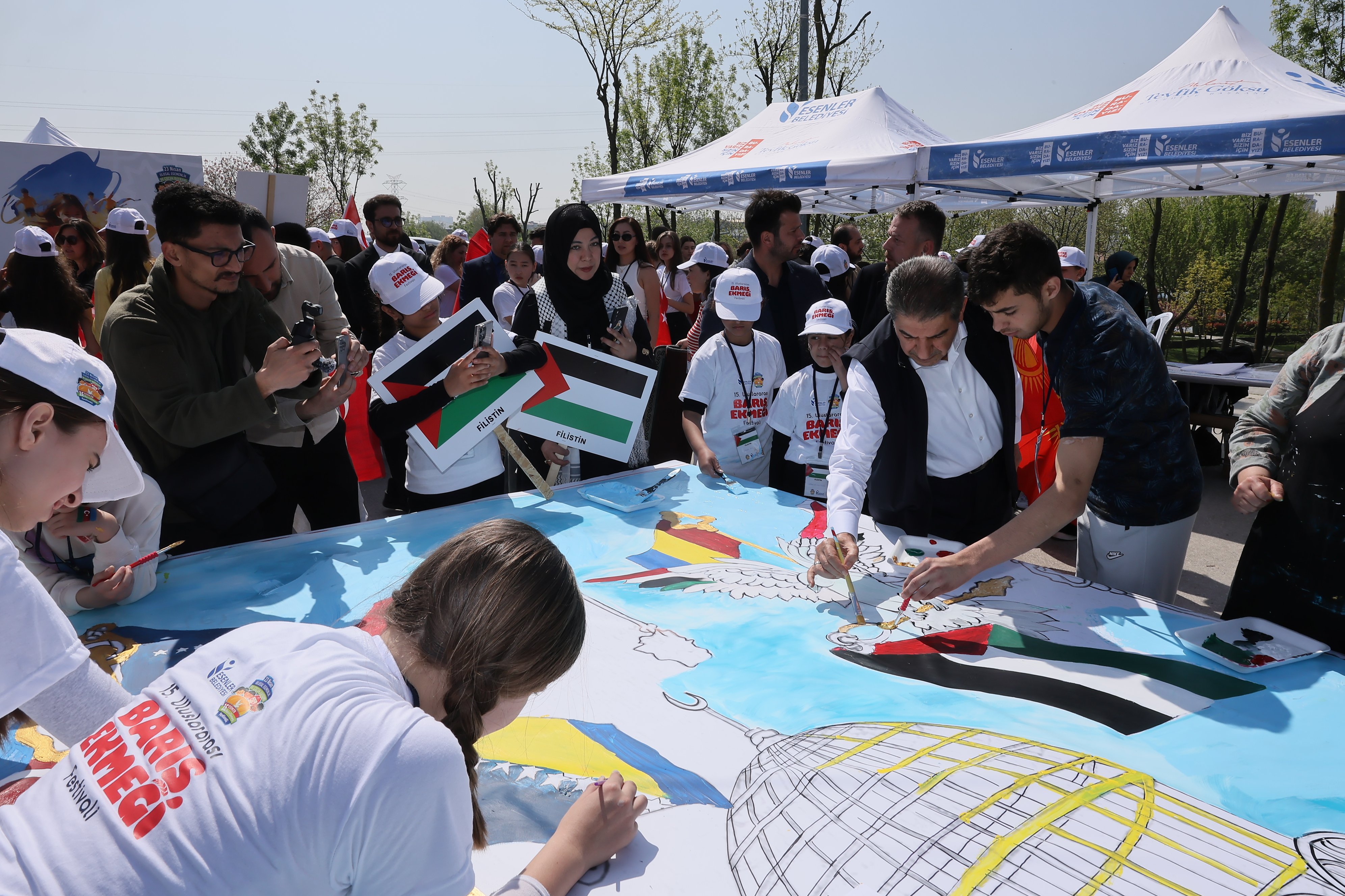 Esenler Barış Ekmeği Festivali Kapanış