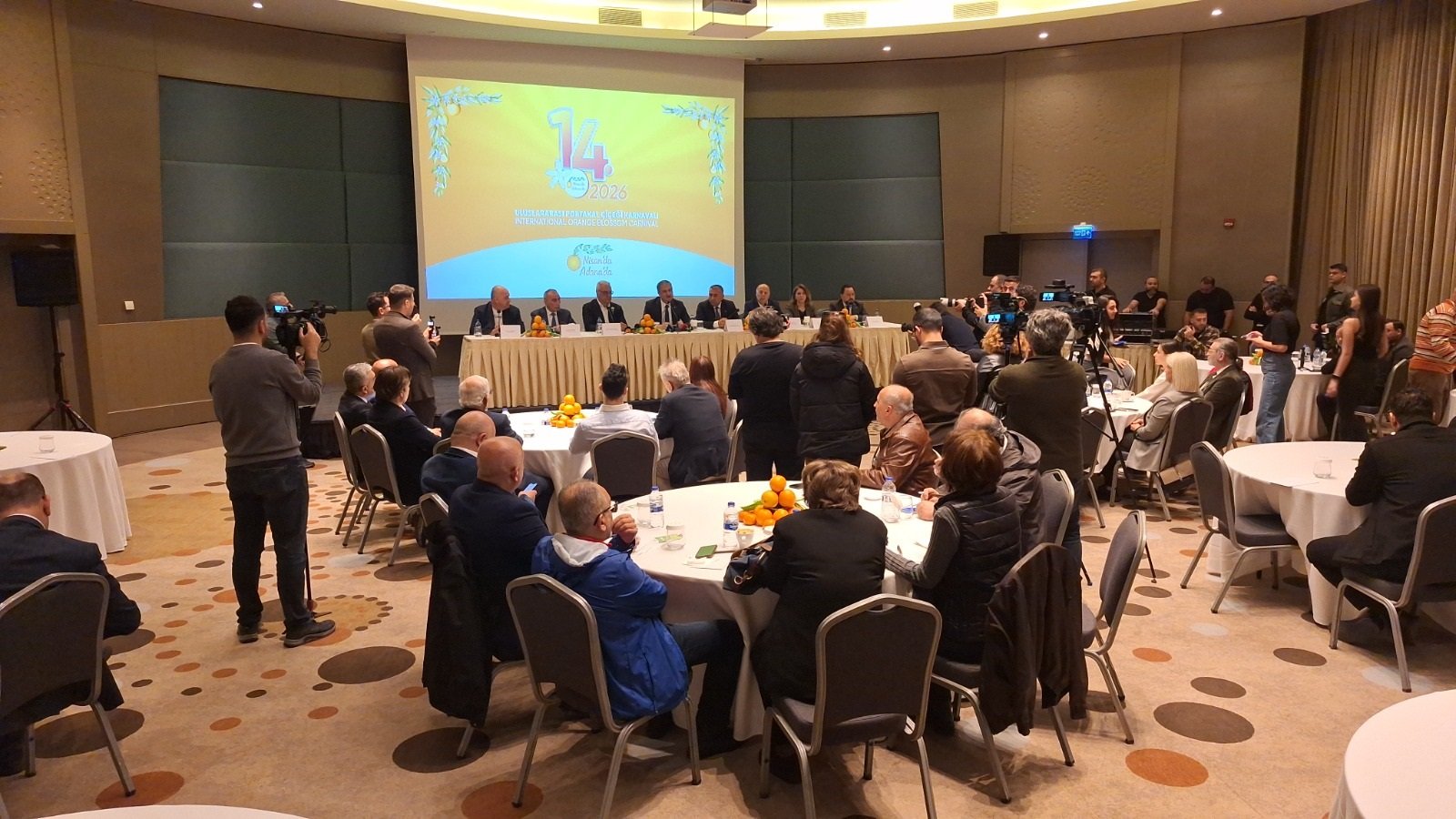 Portakal Çiçeği Karnavalı Lezzet Stantları