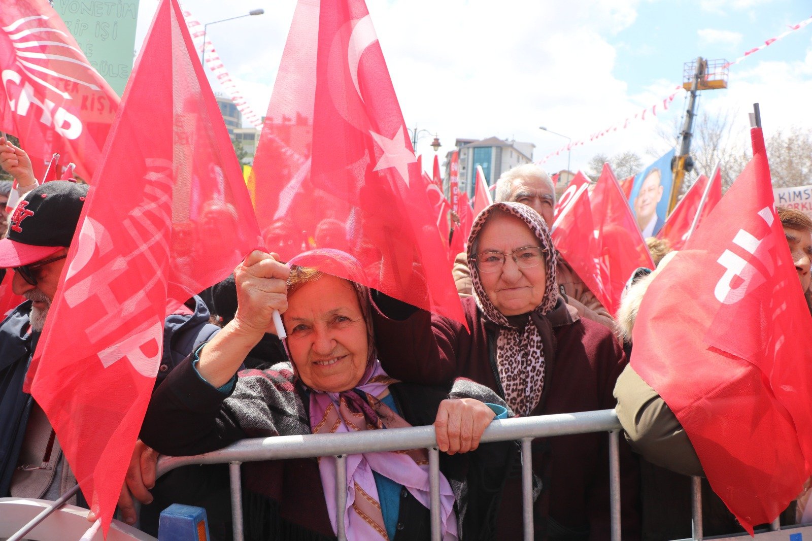 Özgür Özel Miting Konuşması