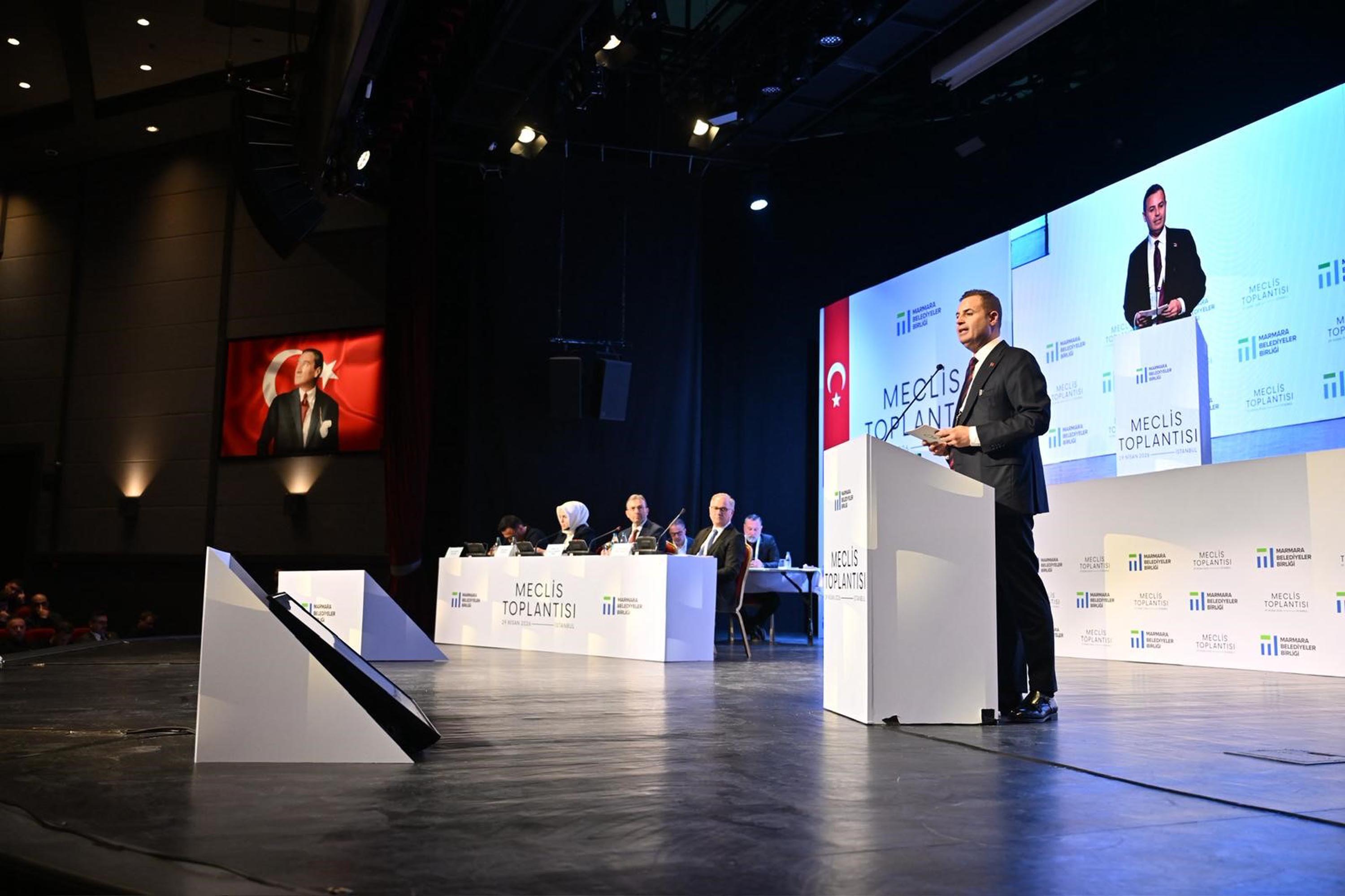 Marmara Belediyeler Birliği Başkanı Ahmet Akın