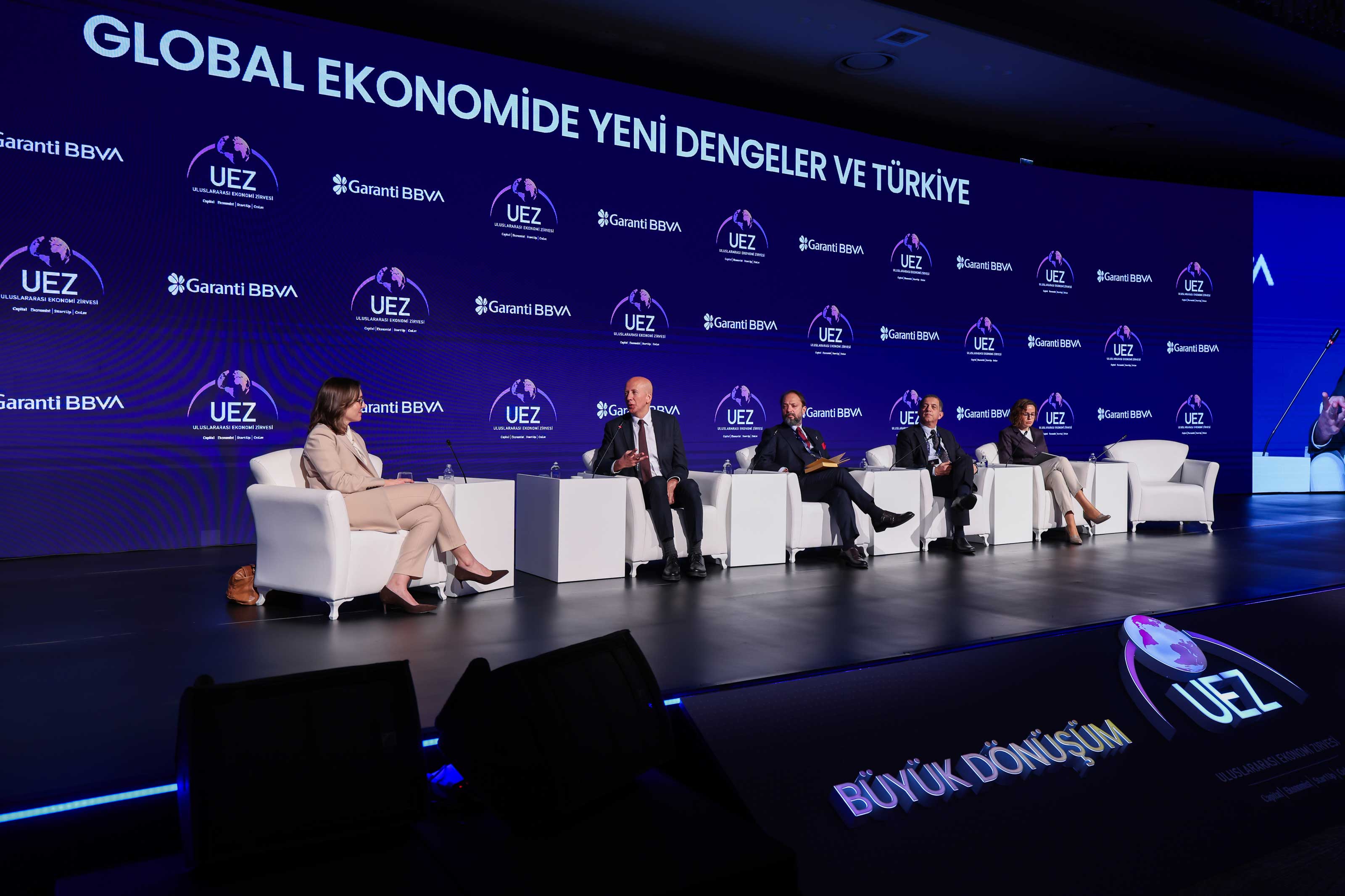 Ekonomi Zirvesi Katılımcıları