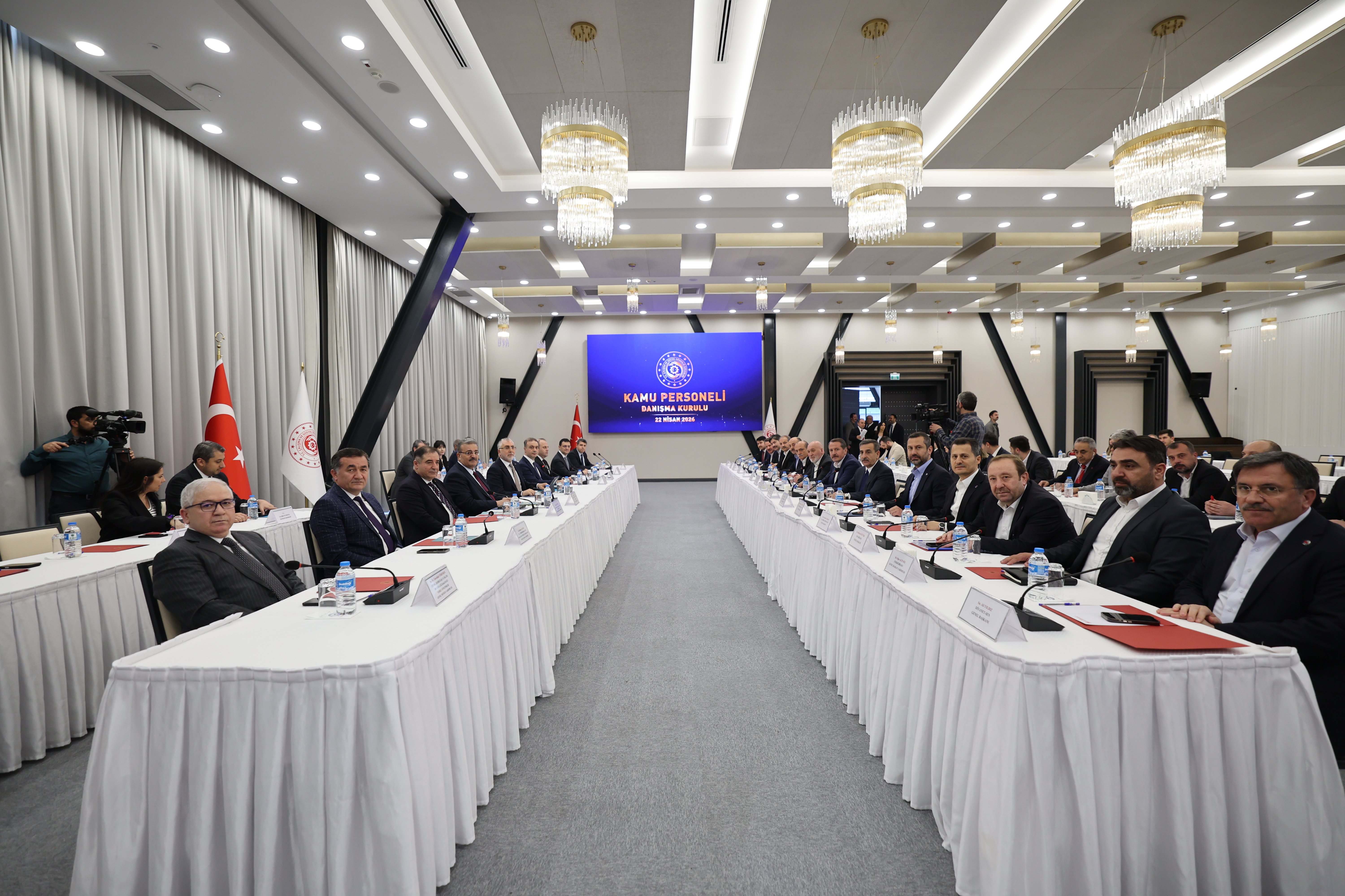 Memur-Sen Genel Başkanı Ali Yalçın KPDK toplantısında