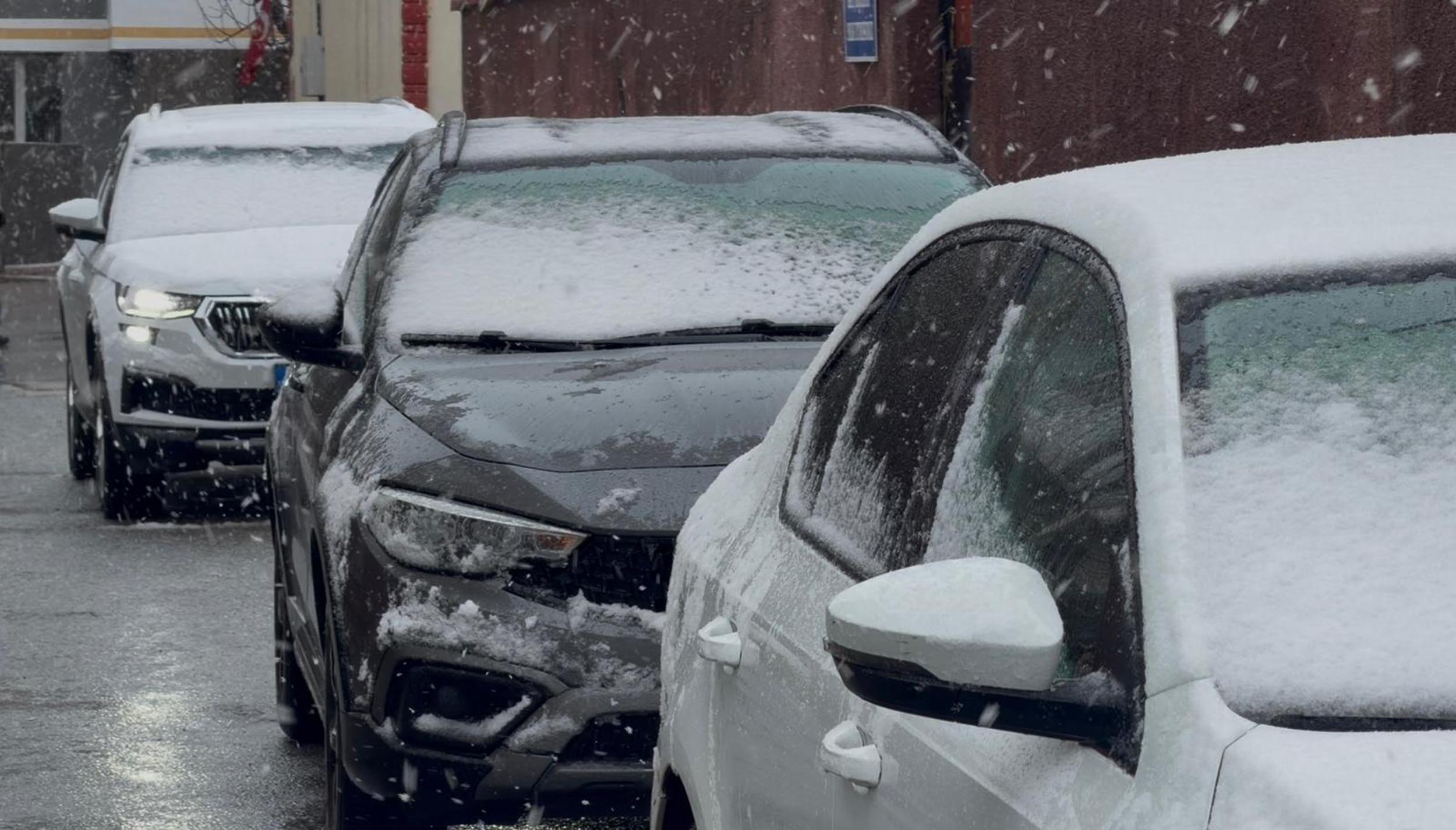 İş makinesi kar temizliği