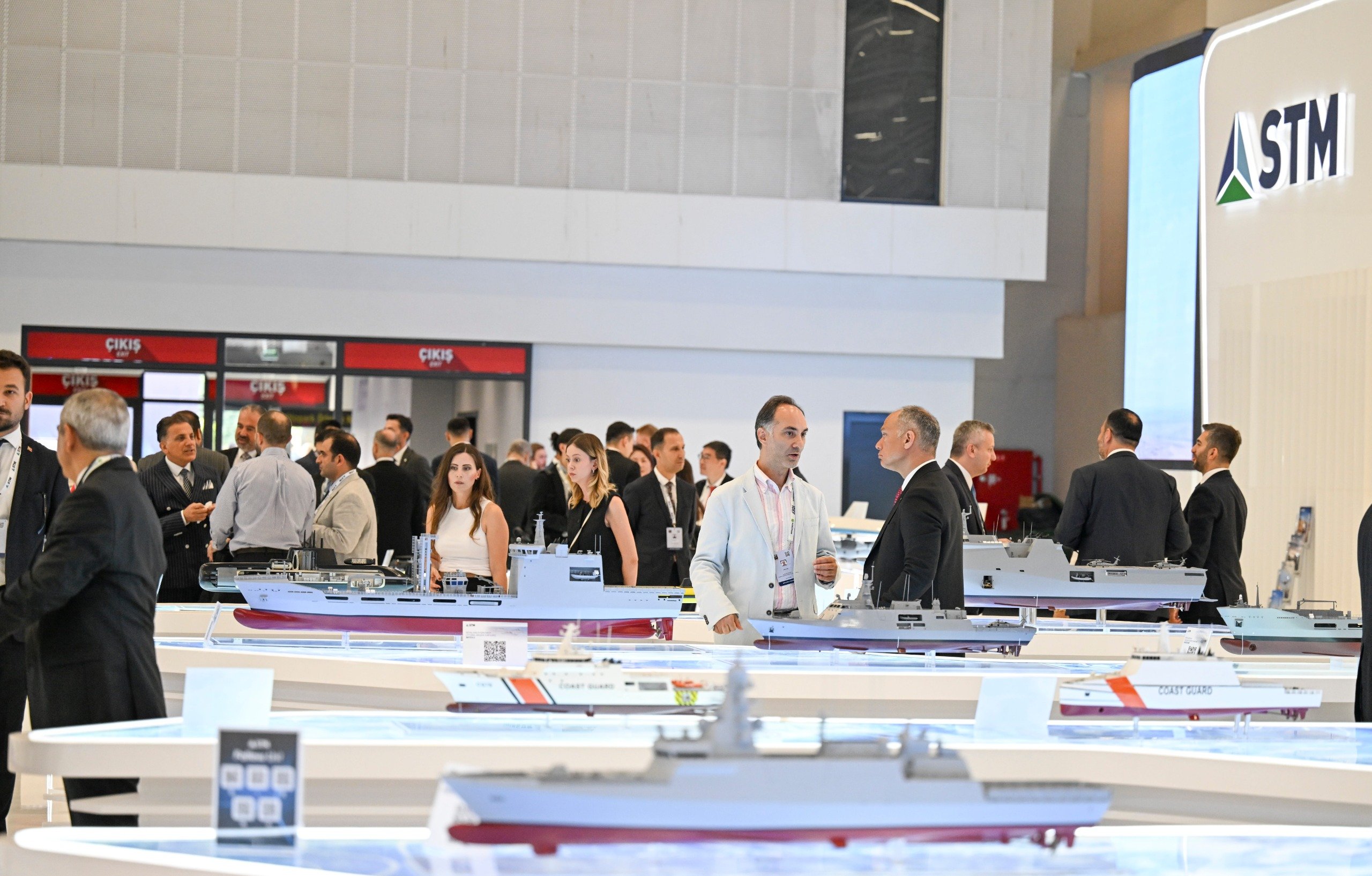 TCG İSTANBUL Fırkateyni