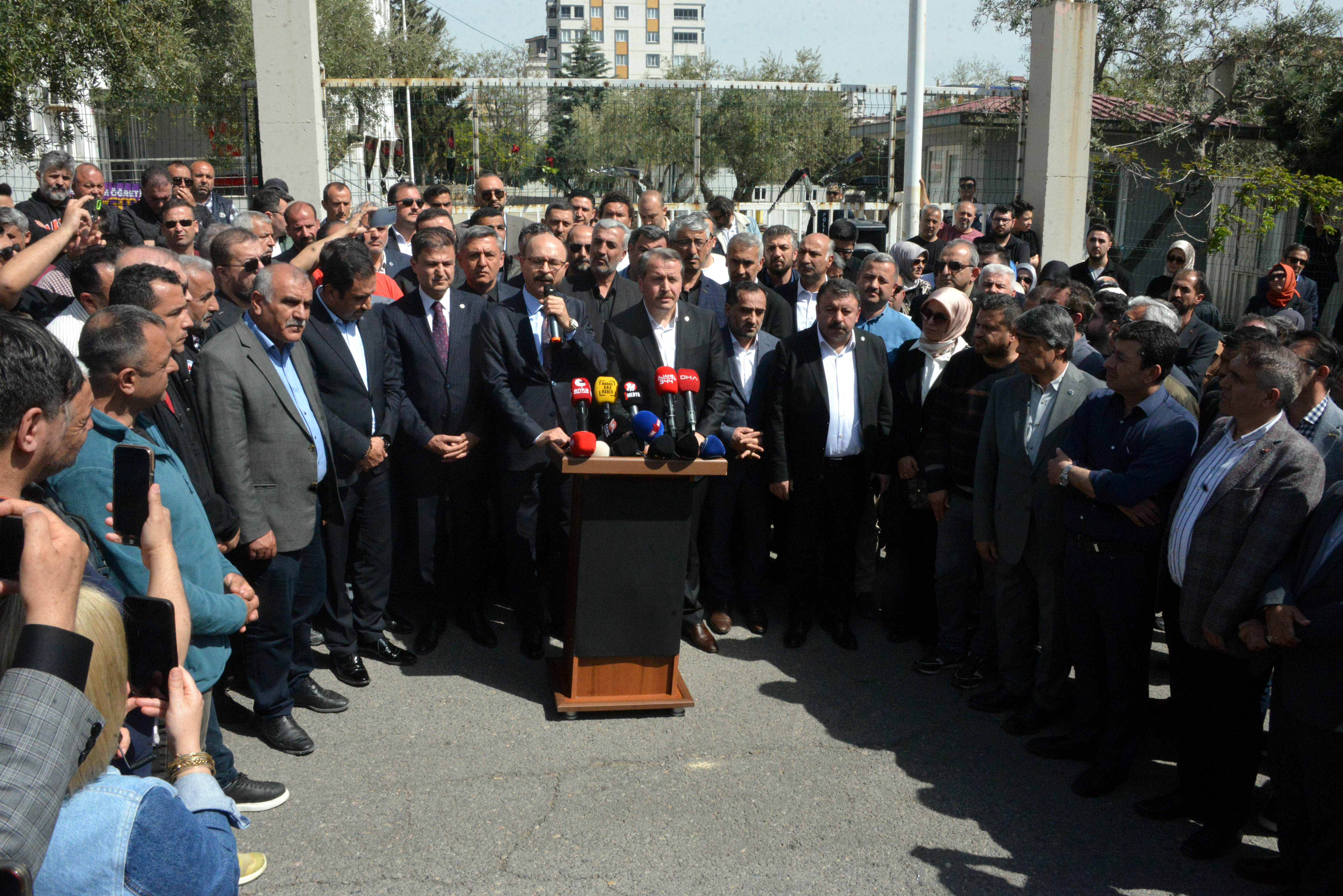 Ali Yalçın ve Talip Geylan