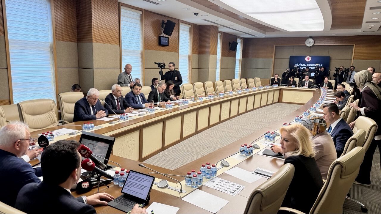 TBMM Dijital Mecralar Komisyonu Toplantısı