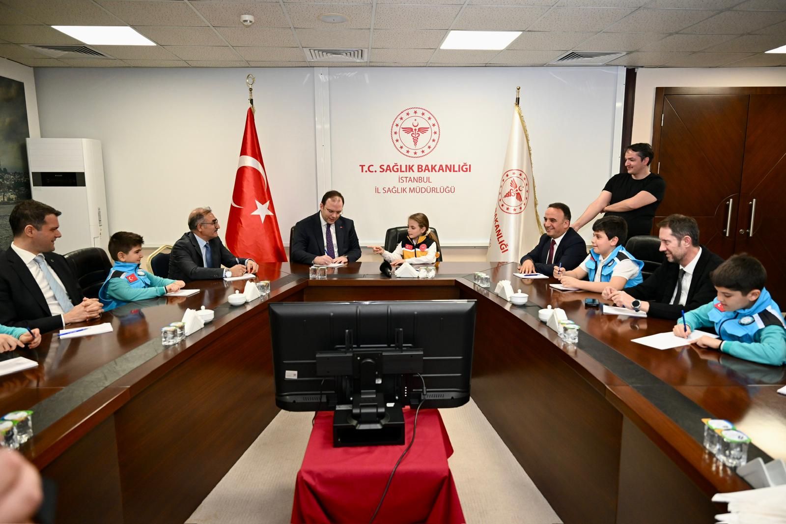 İl Sağlık Müdürü Emre Güner ve Ada Atkaya