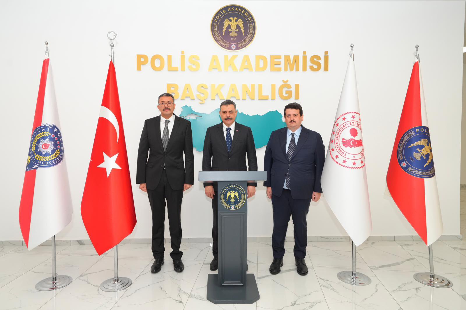 Bakan Mustafa Çiftçi Polis Akademisi Ziyareti