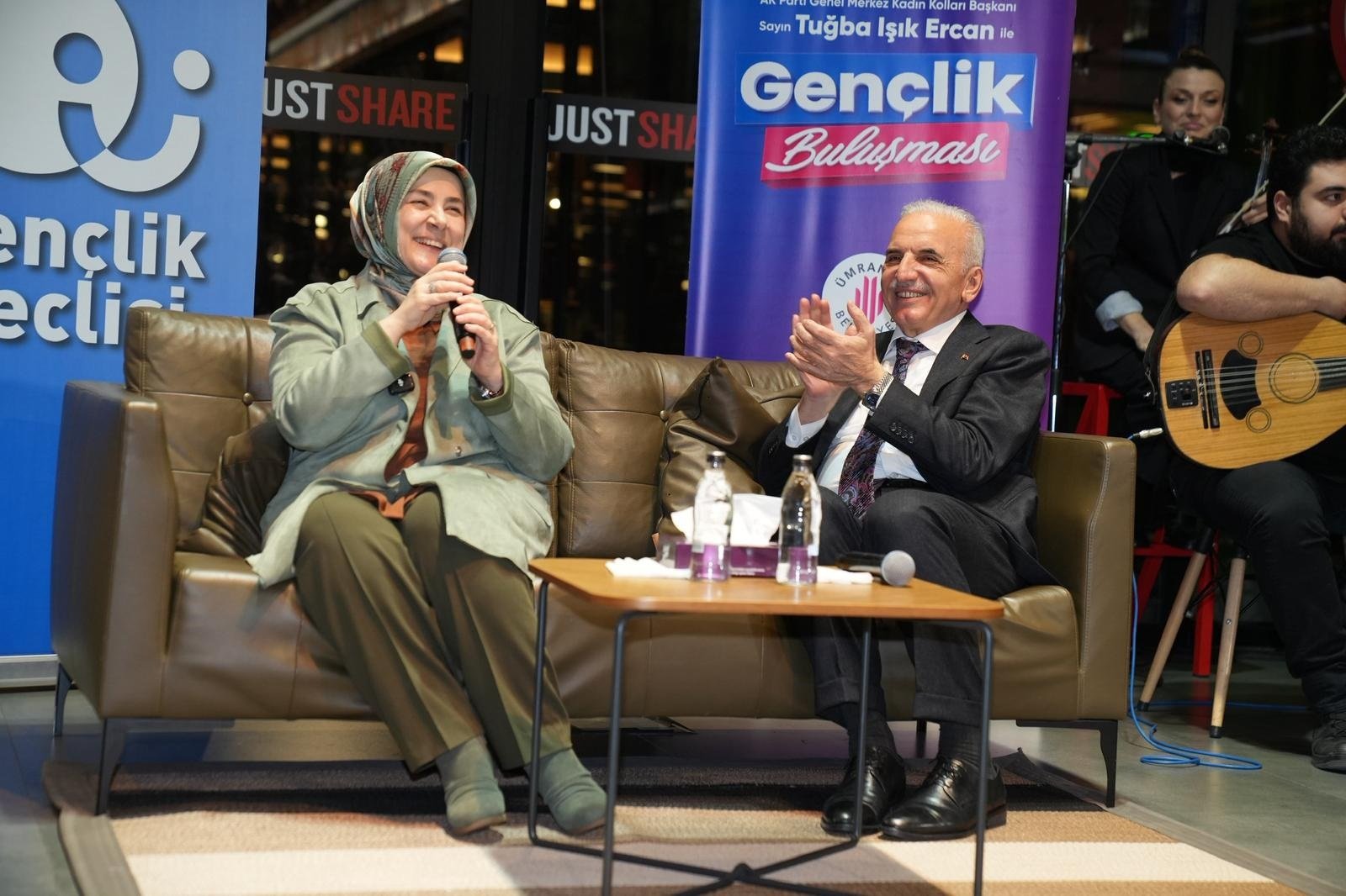 Ümraniye Gençlik Buluşması katılımcıları