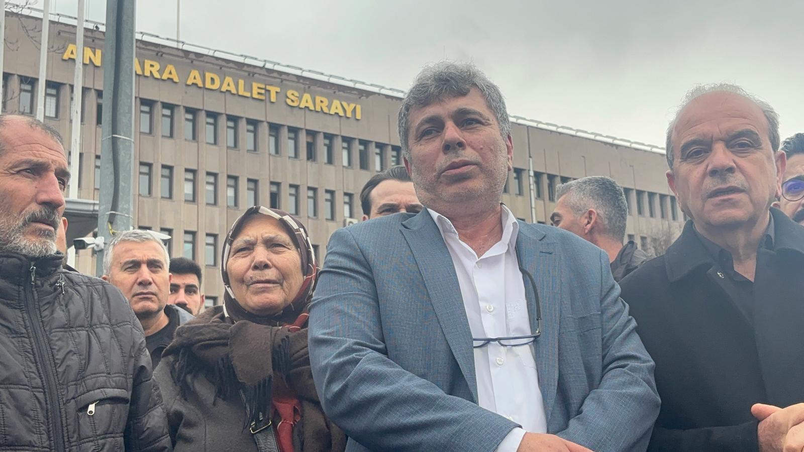 Hakan Çakır cinayeti davası karar sonrası adliye önü