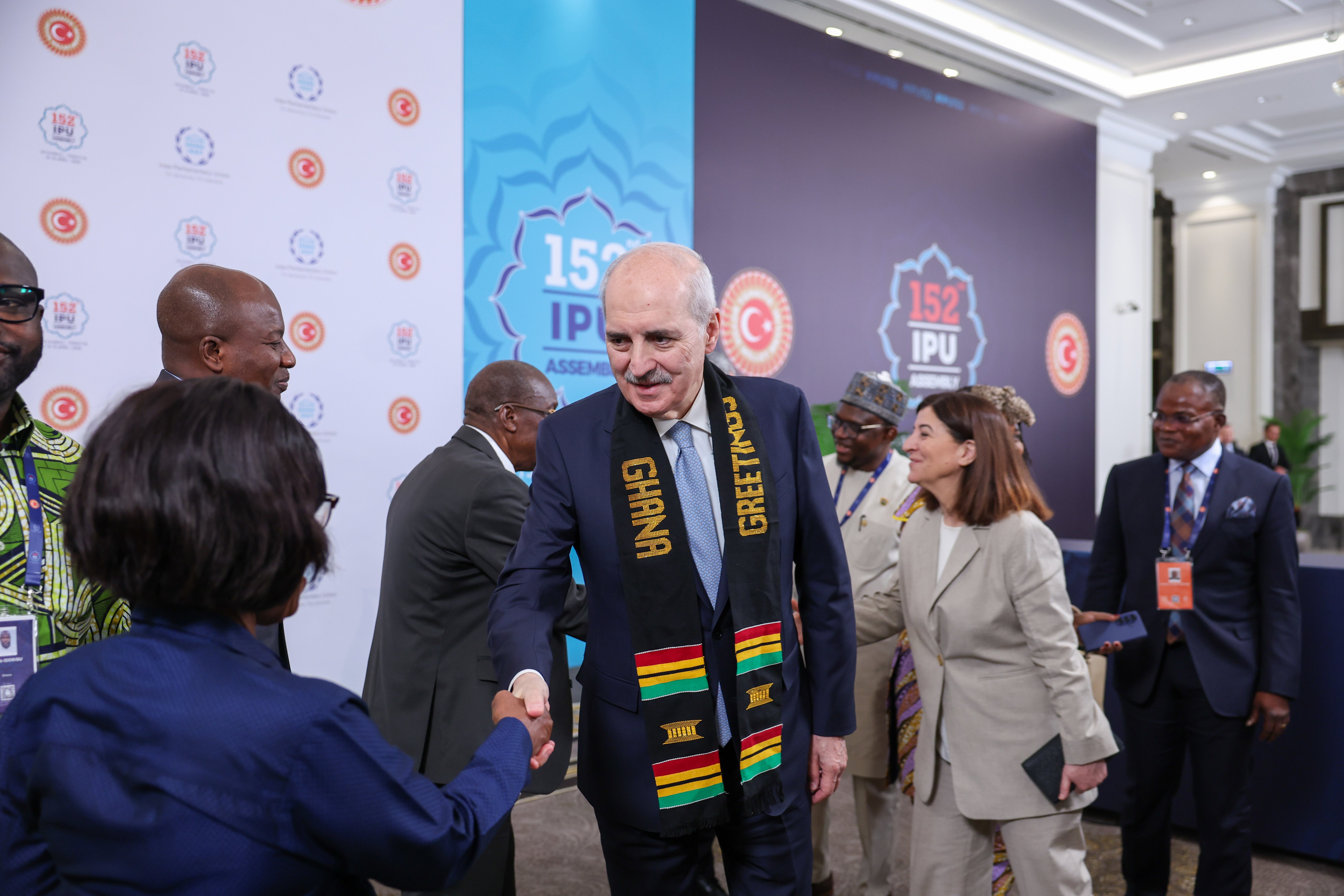 Diplomatik iş birliği görüşmesi