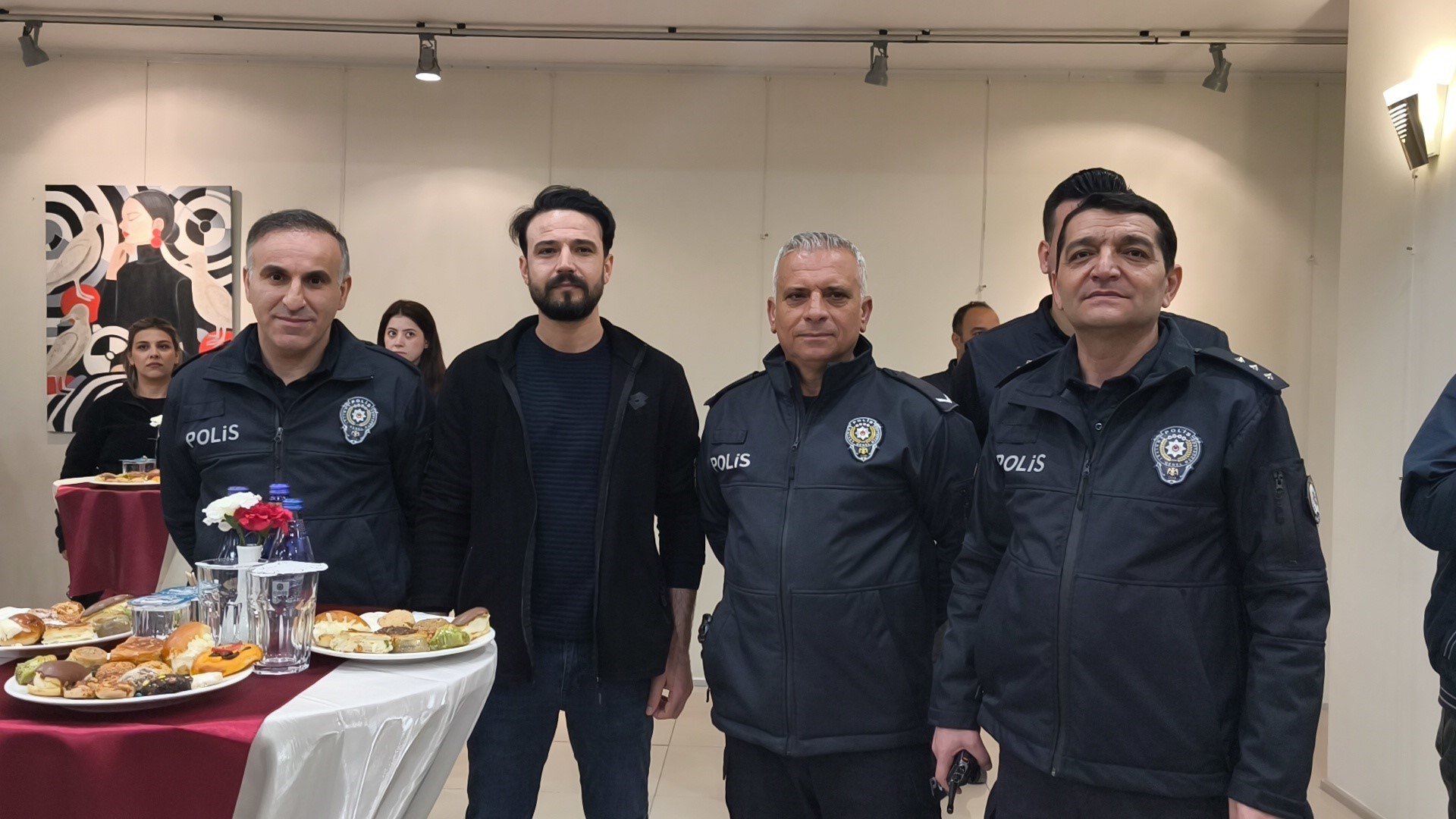 Polis Haftası kutlamaları İstanbul Anadolu Adliyesi