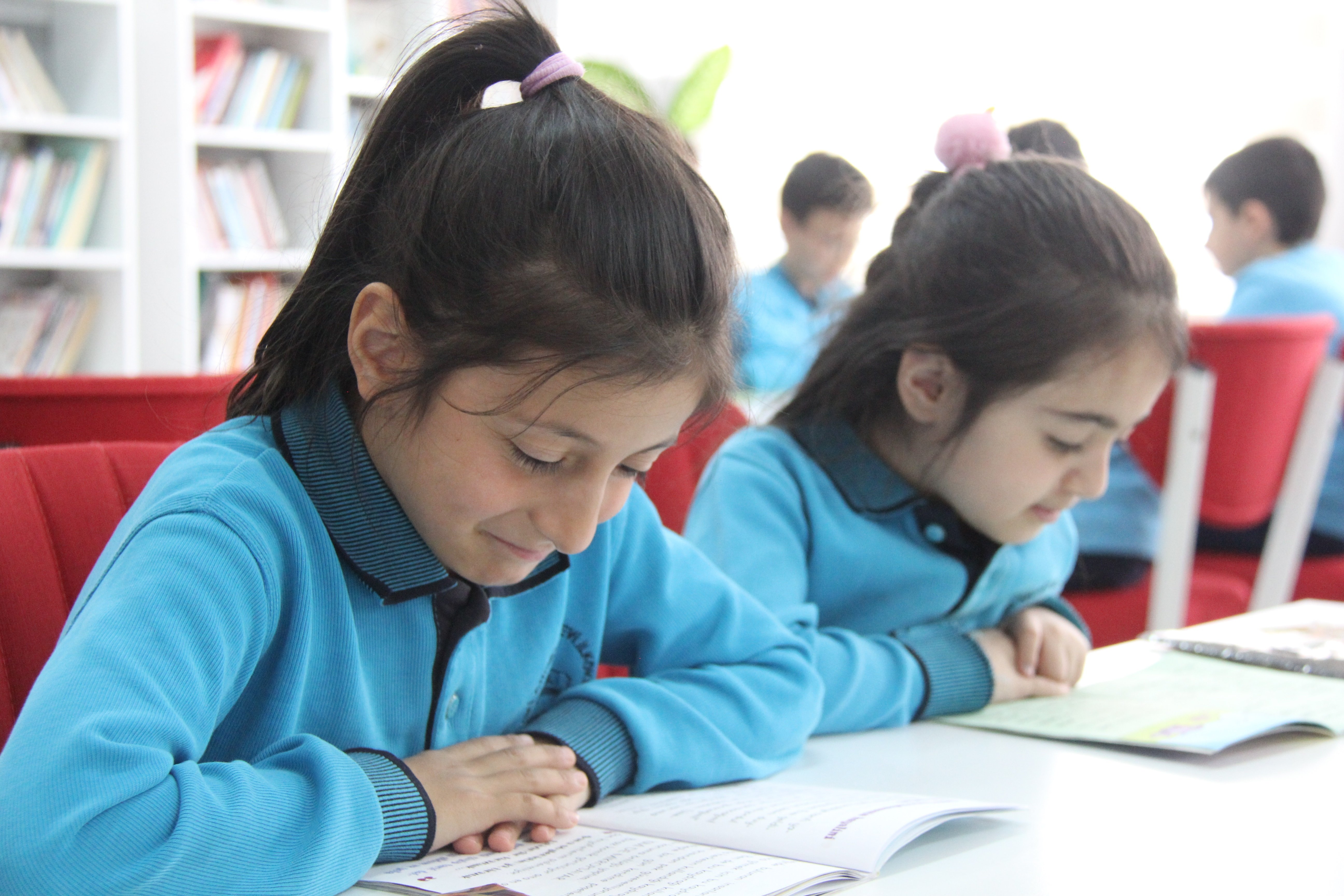 Şehit Şeyda Yılmaz Anısına Kütüphane