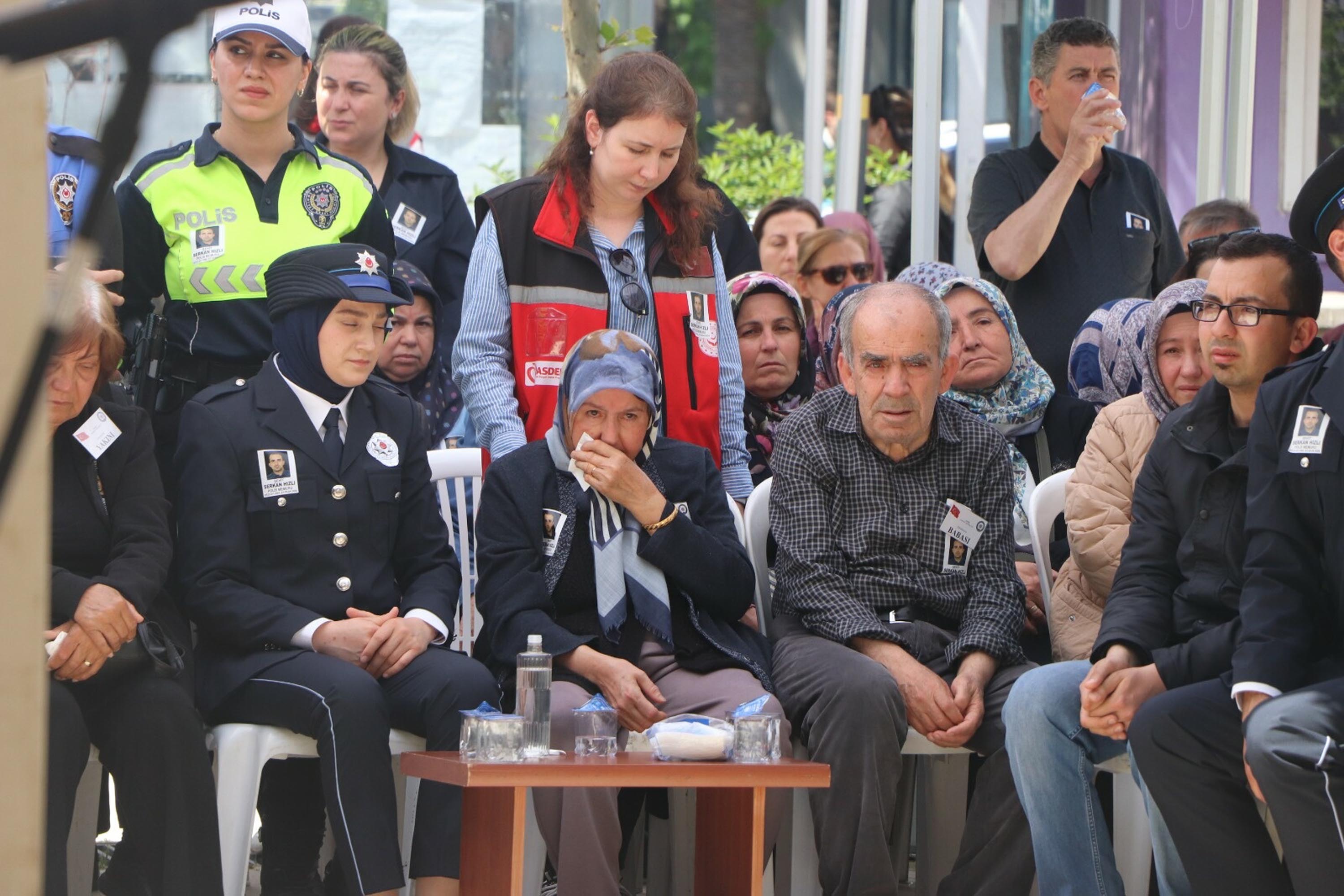 Şehit polis memuru Serkan Hızlı cenaze töreni