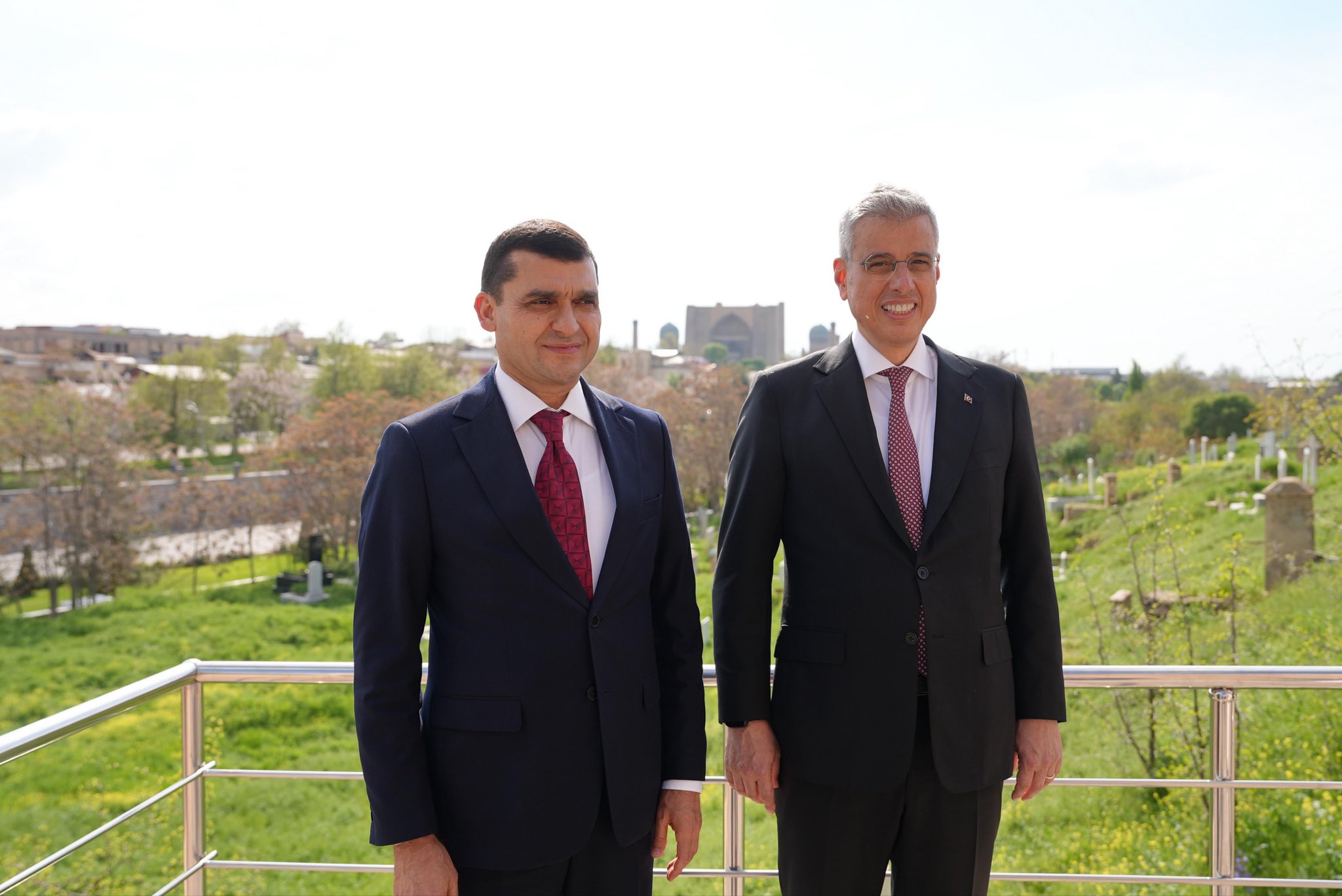 Bakan Kemal Memişoğlu Şah-ı Zinde Nekropolü ziyareti