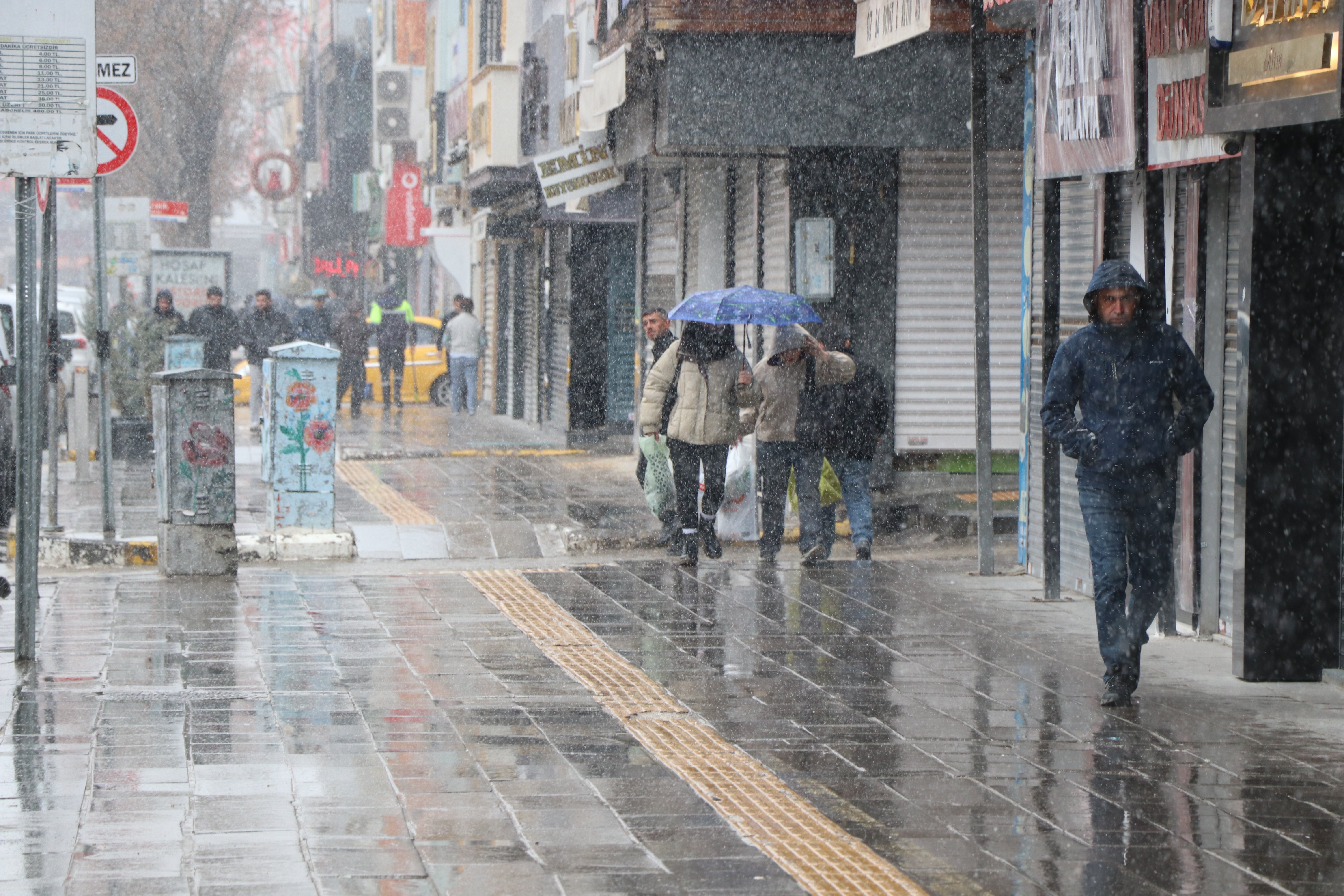 Van vatandaşlar kar yağışı