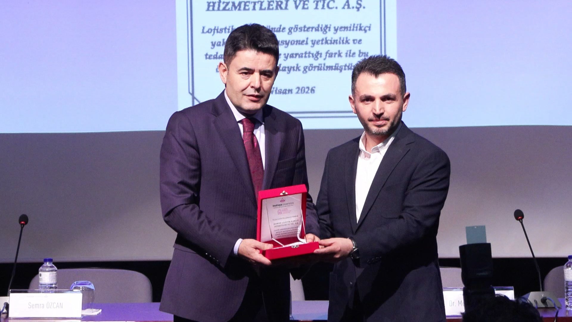 Maltepe Üniversitesi Rektörü Prof. Dr. Edibe Sözen Çetintaş konuşma yapıyor