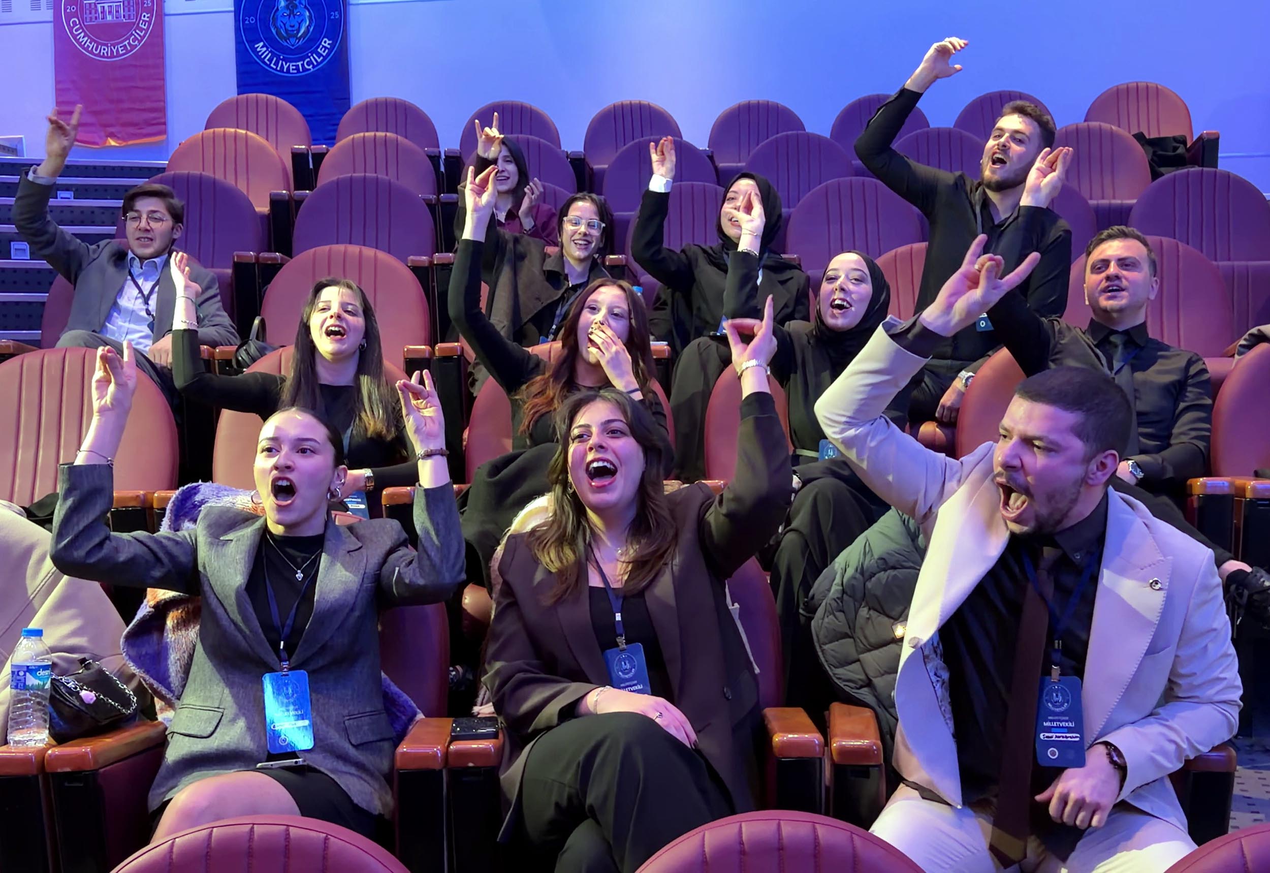 TBMM Simülasyonu Üniversite Öğrencileri