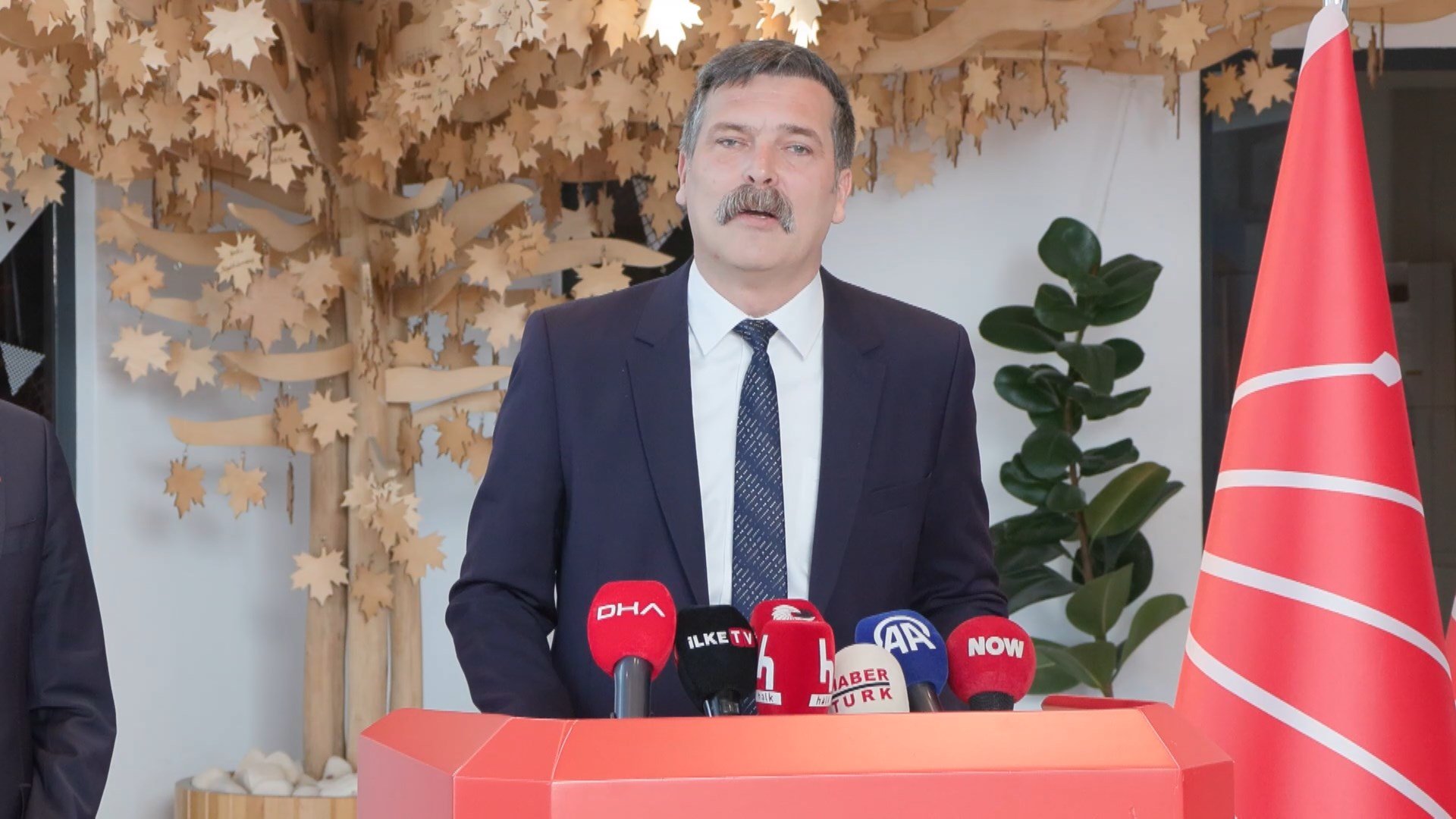 Özgür Özel Basın Açıklaması