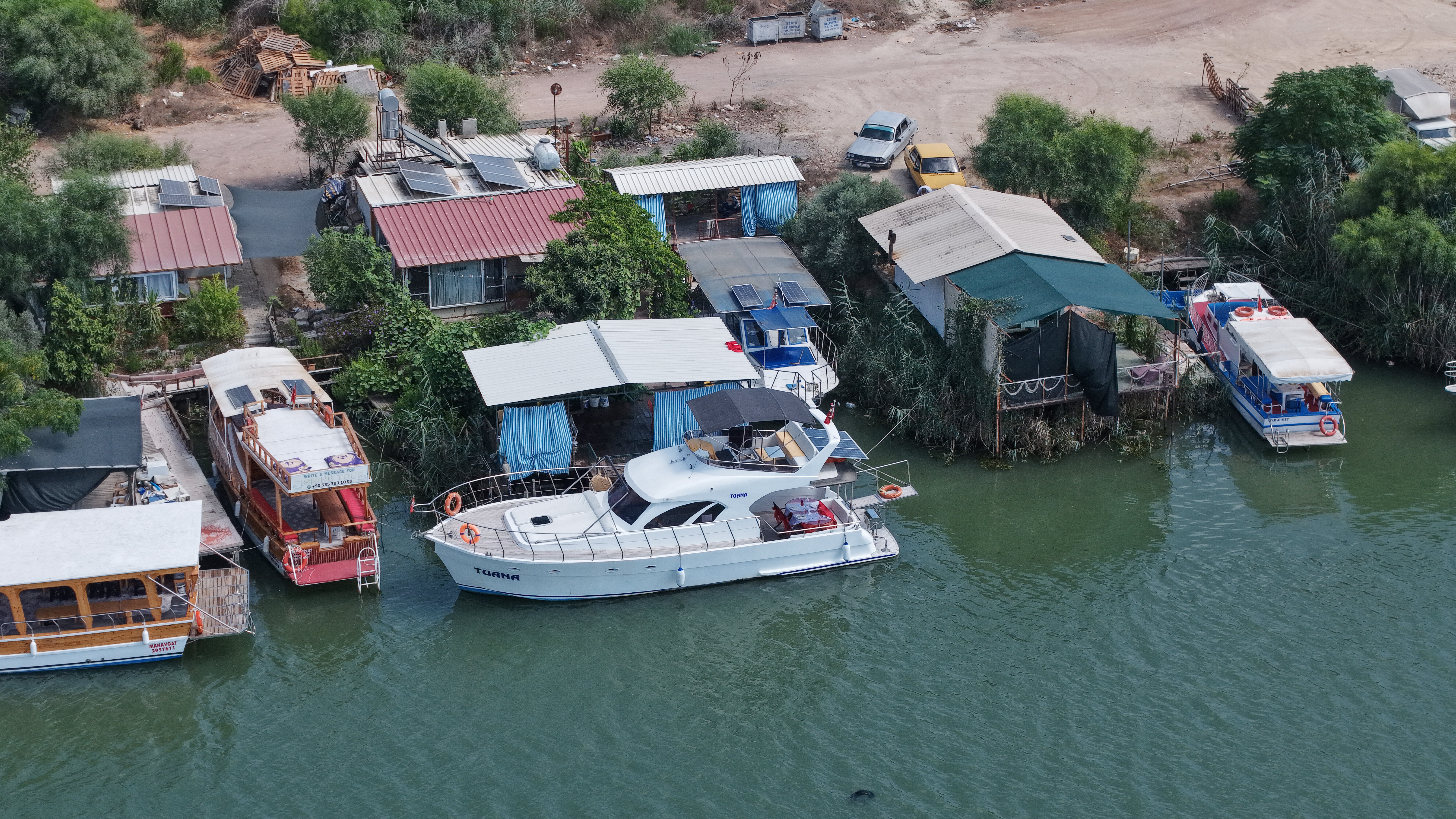 Serik Belediyesi kaçak yapı yıkım