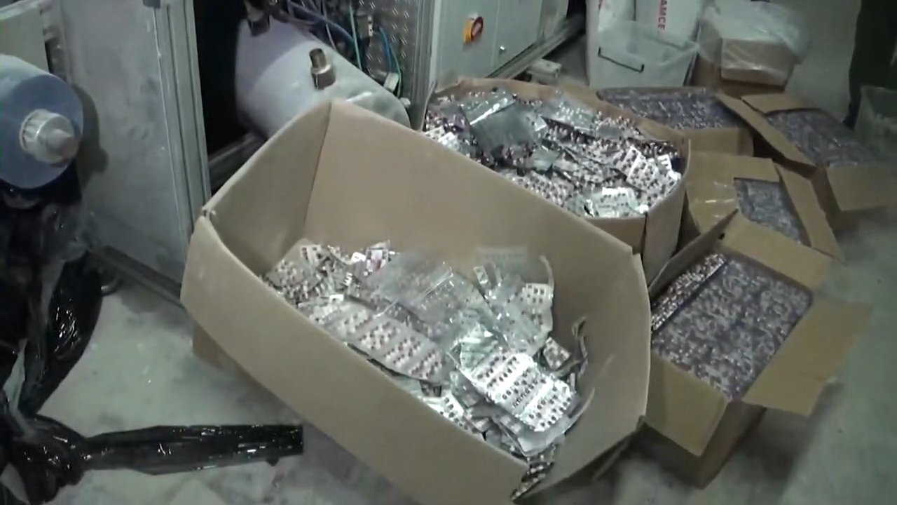 Uyuşturucu imalat makinesi ele geçirildi İstanbul operasyonu