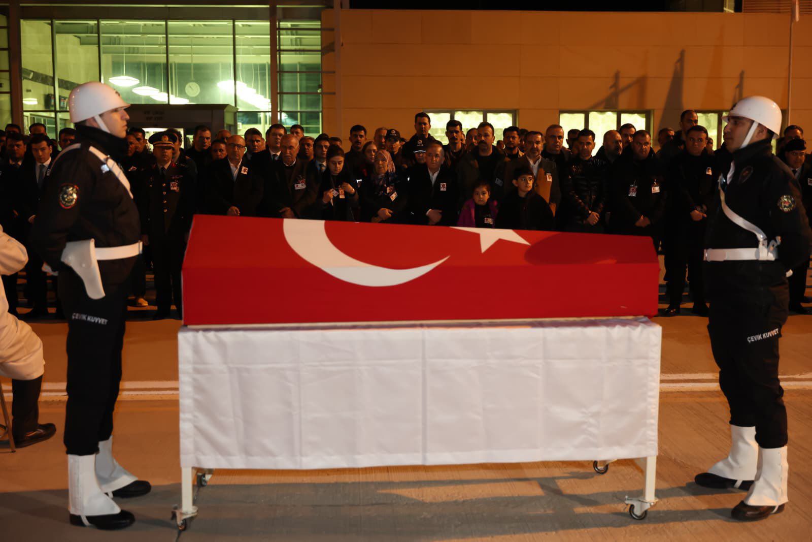 Şehit Polis Seçkin Yalçın cenaze töreni