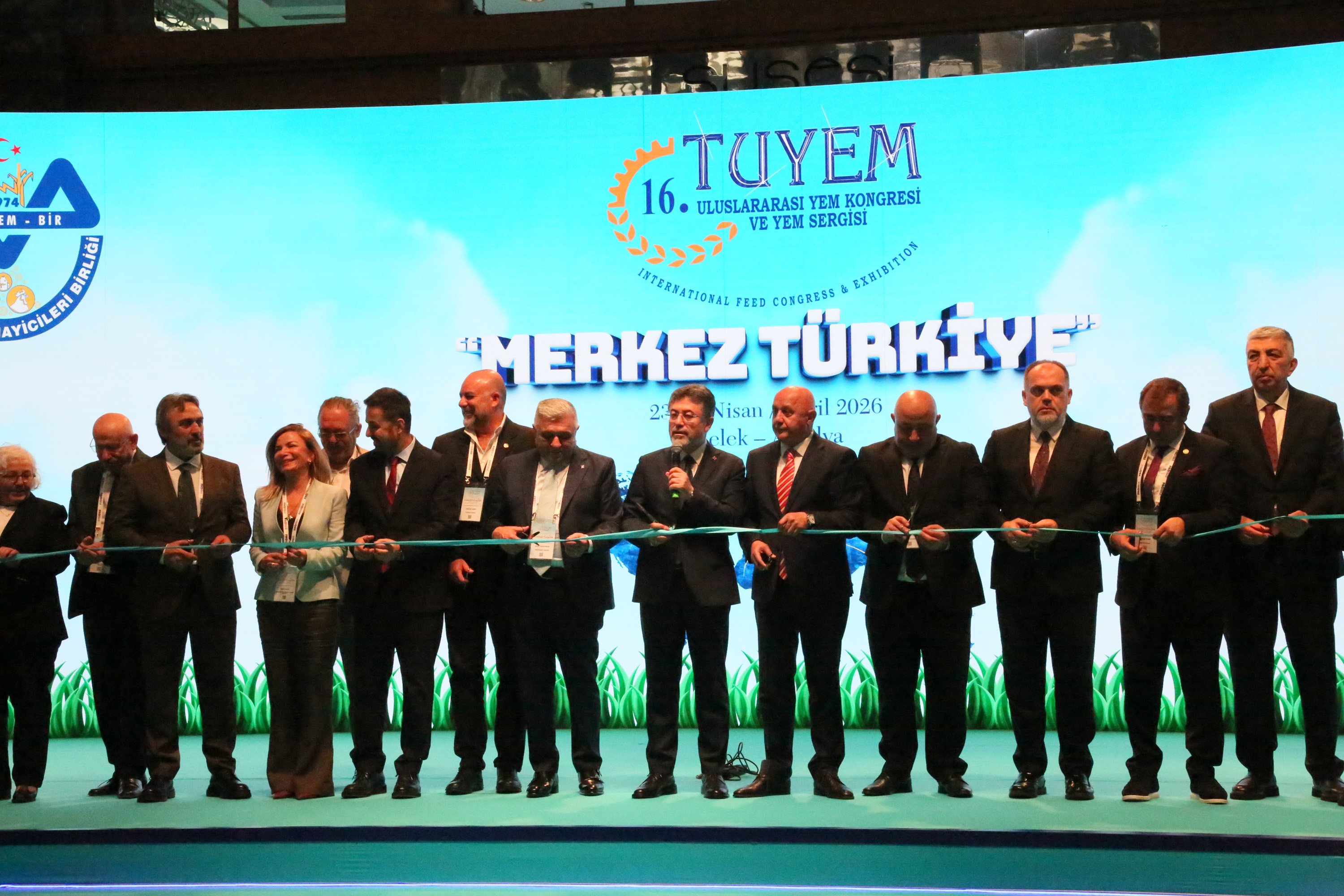 Tarım ve Orman Bakanı İbrahim Yumaklı yem sektörü toplantısında