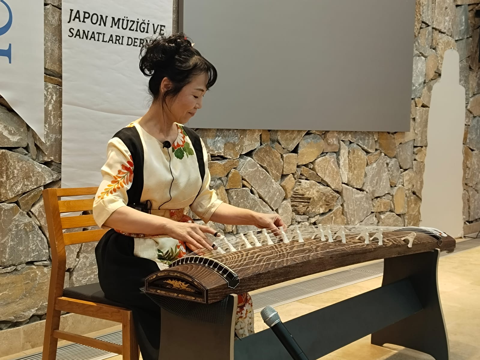 Kırşehir Valisi Murat Sefa Demiryürek festival açılış konuşması