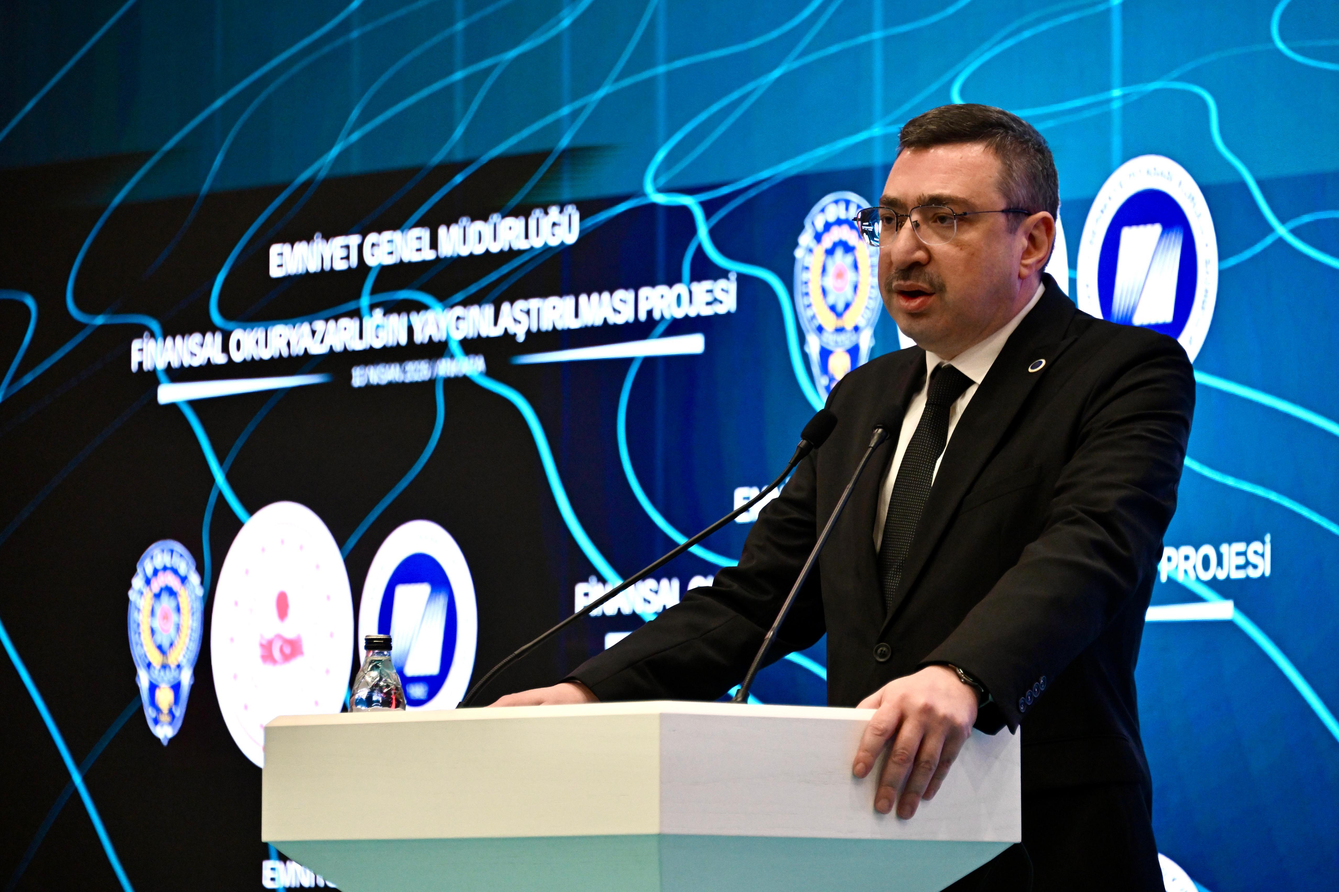 SPK ve EGM yetkilileri protokol imza töreninde