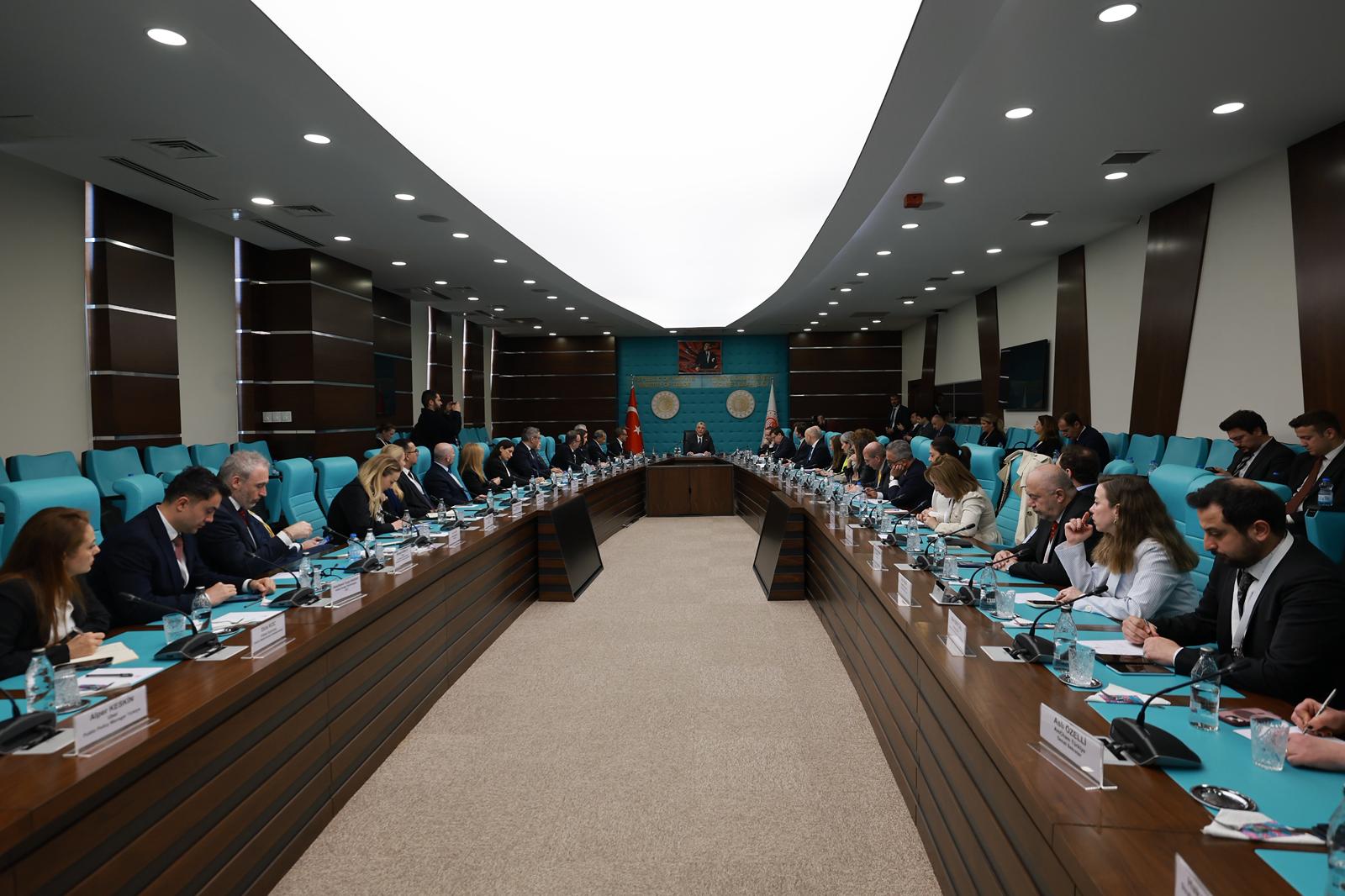 Ticaret Bakanı Ömer Bolat ABD heyeti ile görüşme