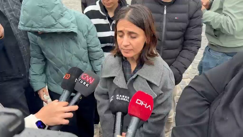 Adliye önünde basın açıklaması