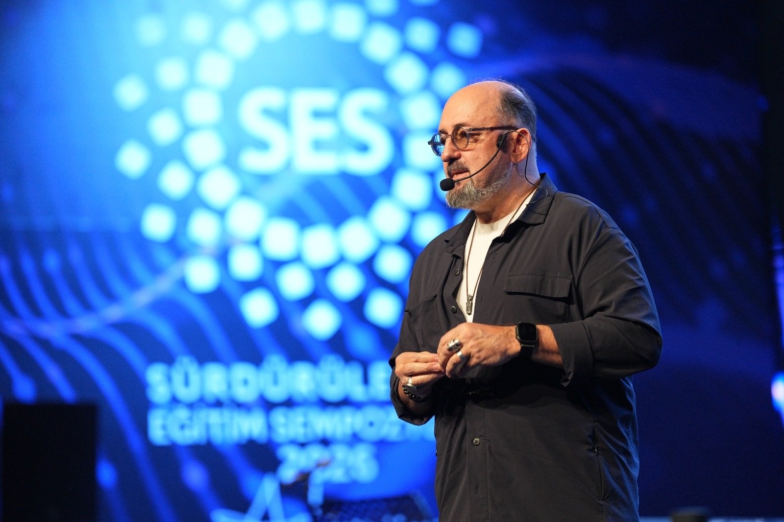 Ümit Kalko Sürdürülebilir Eğitim Sempozyumu açılış konuşması