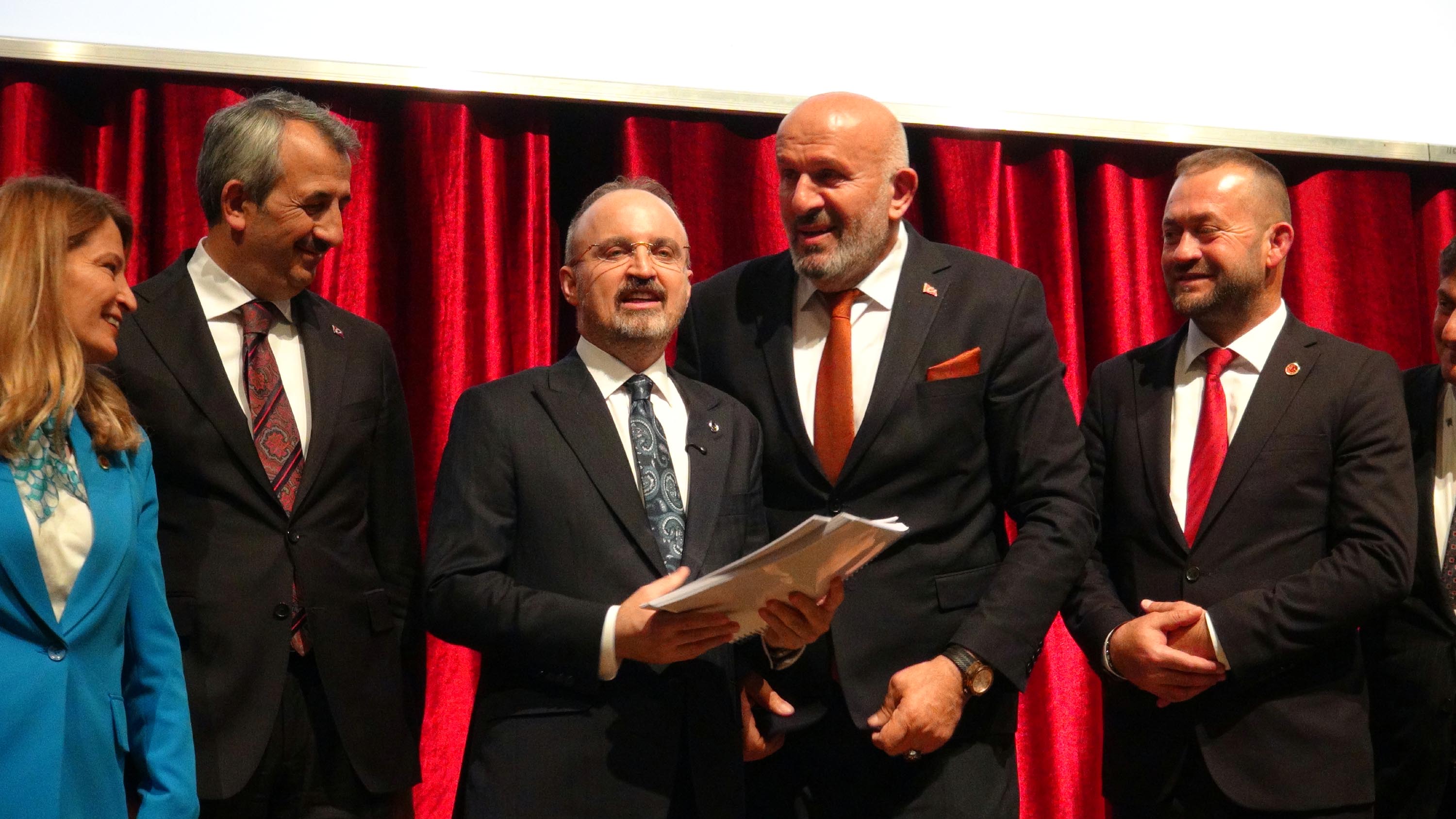 Kadir Delibalta Konuşma Yapıyor