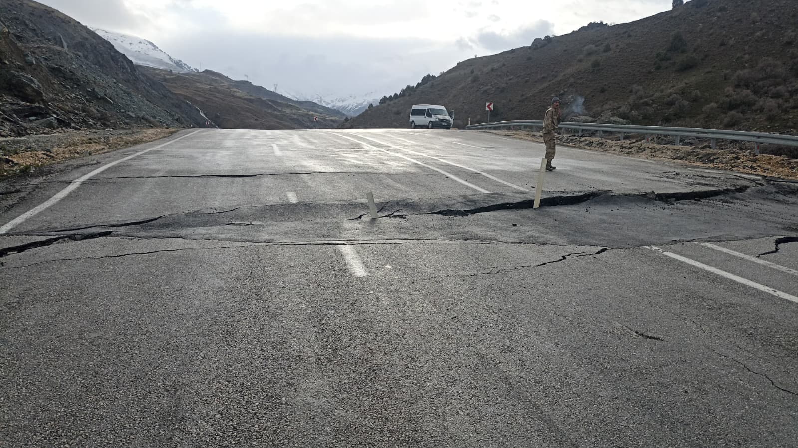 Hakkari Akçalı Köyü Heyelan