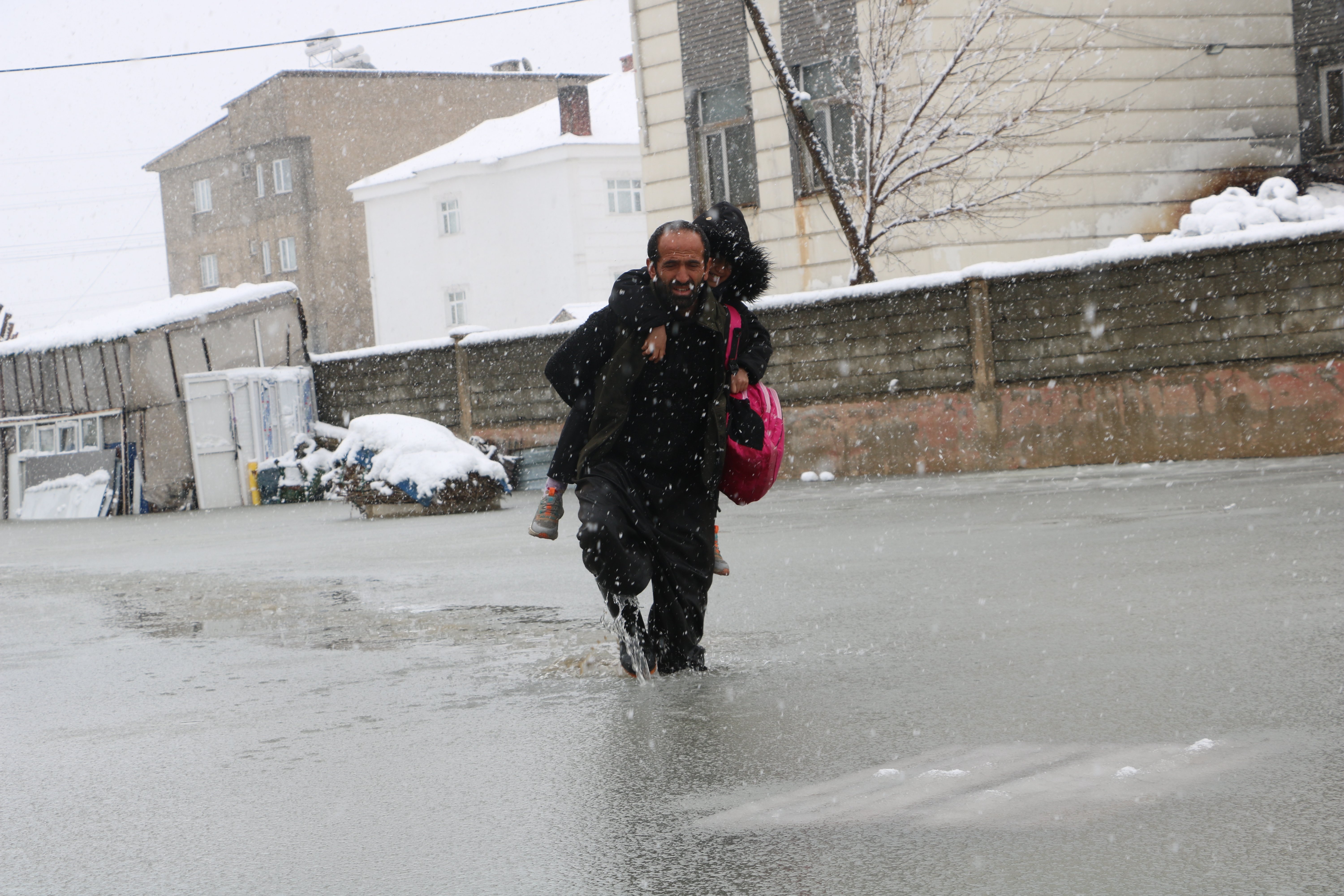 Yüksekova altyapı problemi