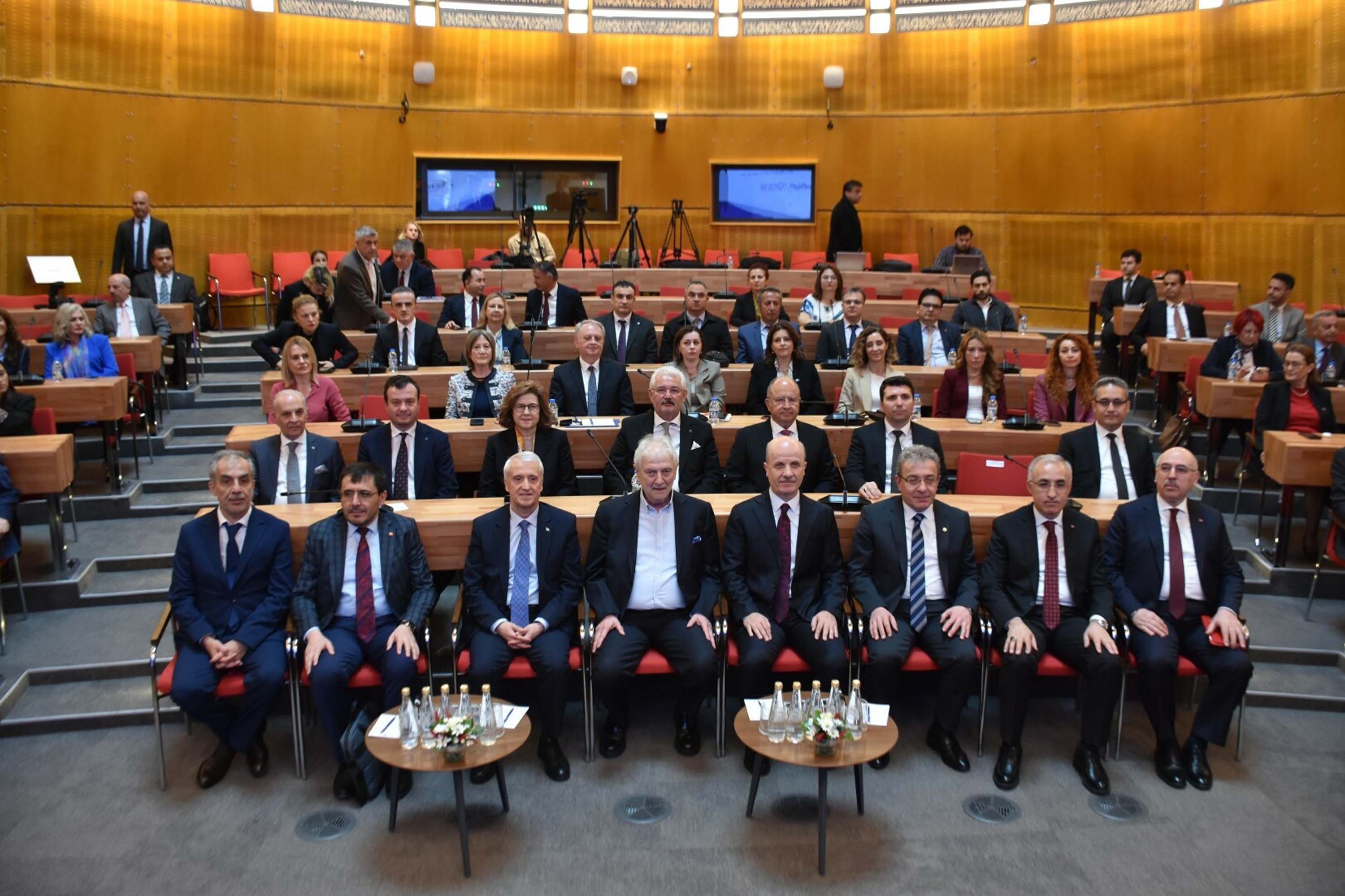 YÖK Başkanı Erol Özvar ve EBSO Başkanı Ender Yorgancılar