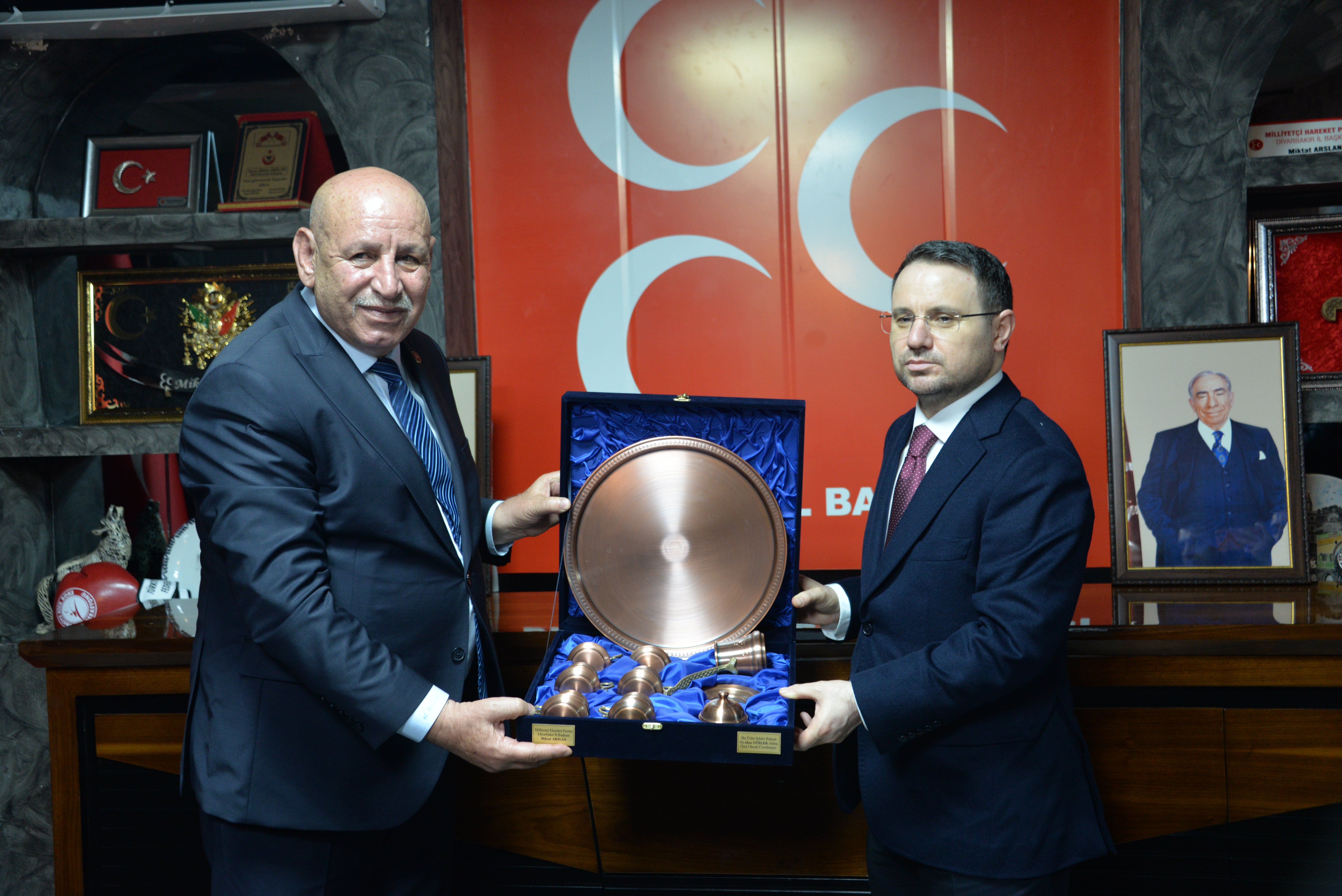 Bakan Gürlek basın açıklaması yapıyor