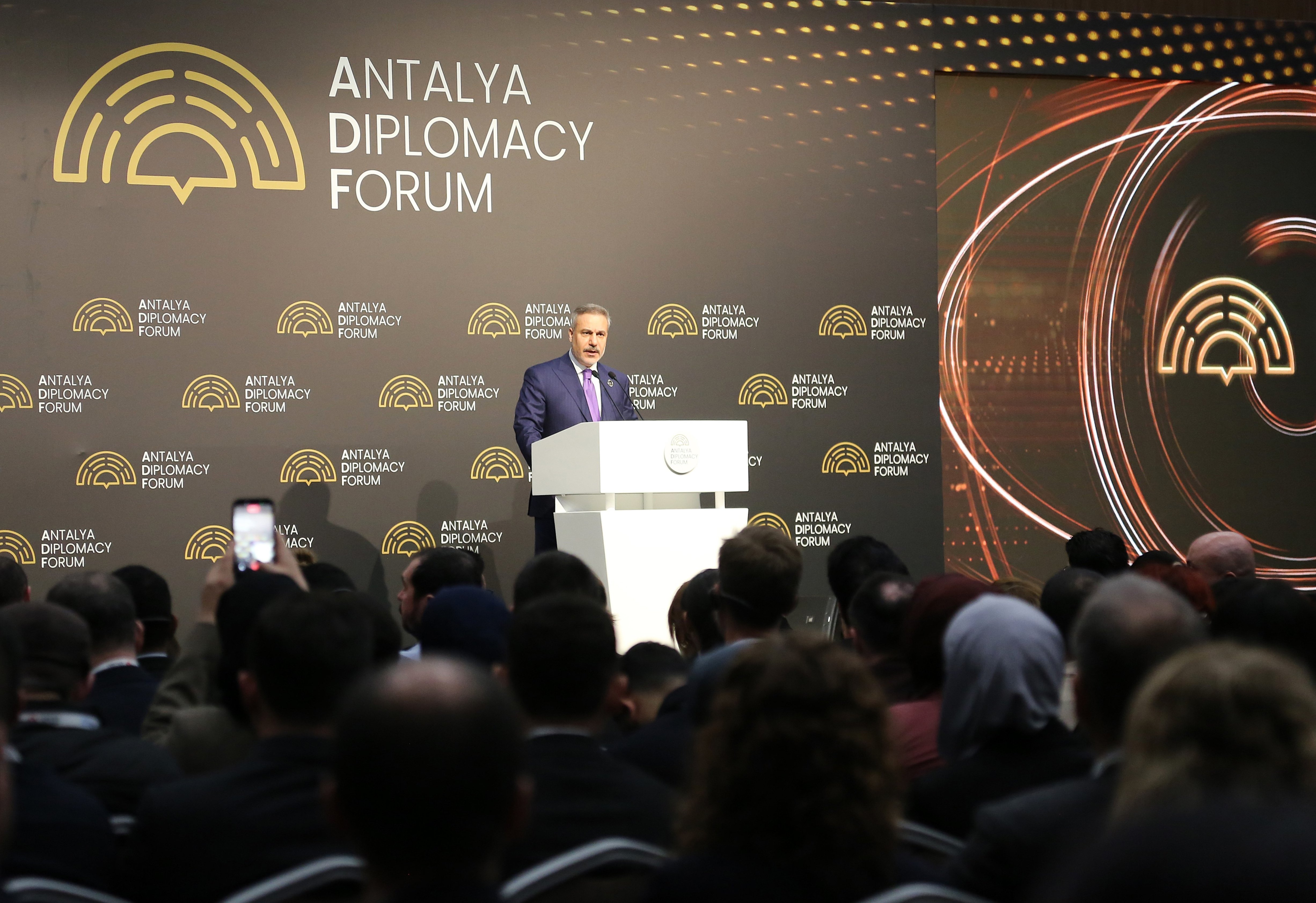 Diplomasi Forumu Oturumu