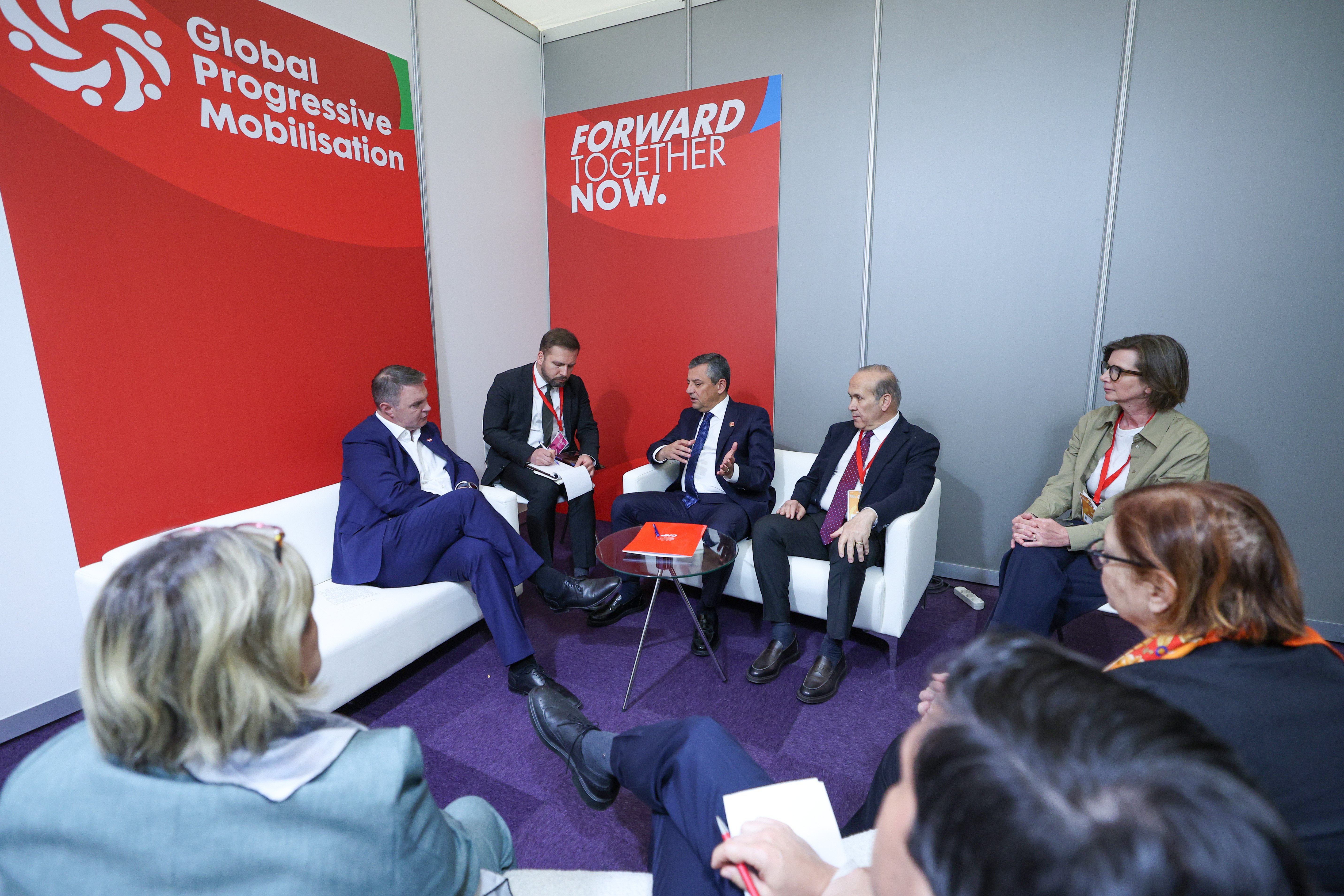 İlerici Küresel Seferberlik Toplantısı