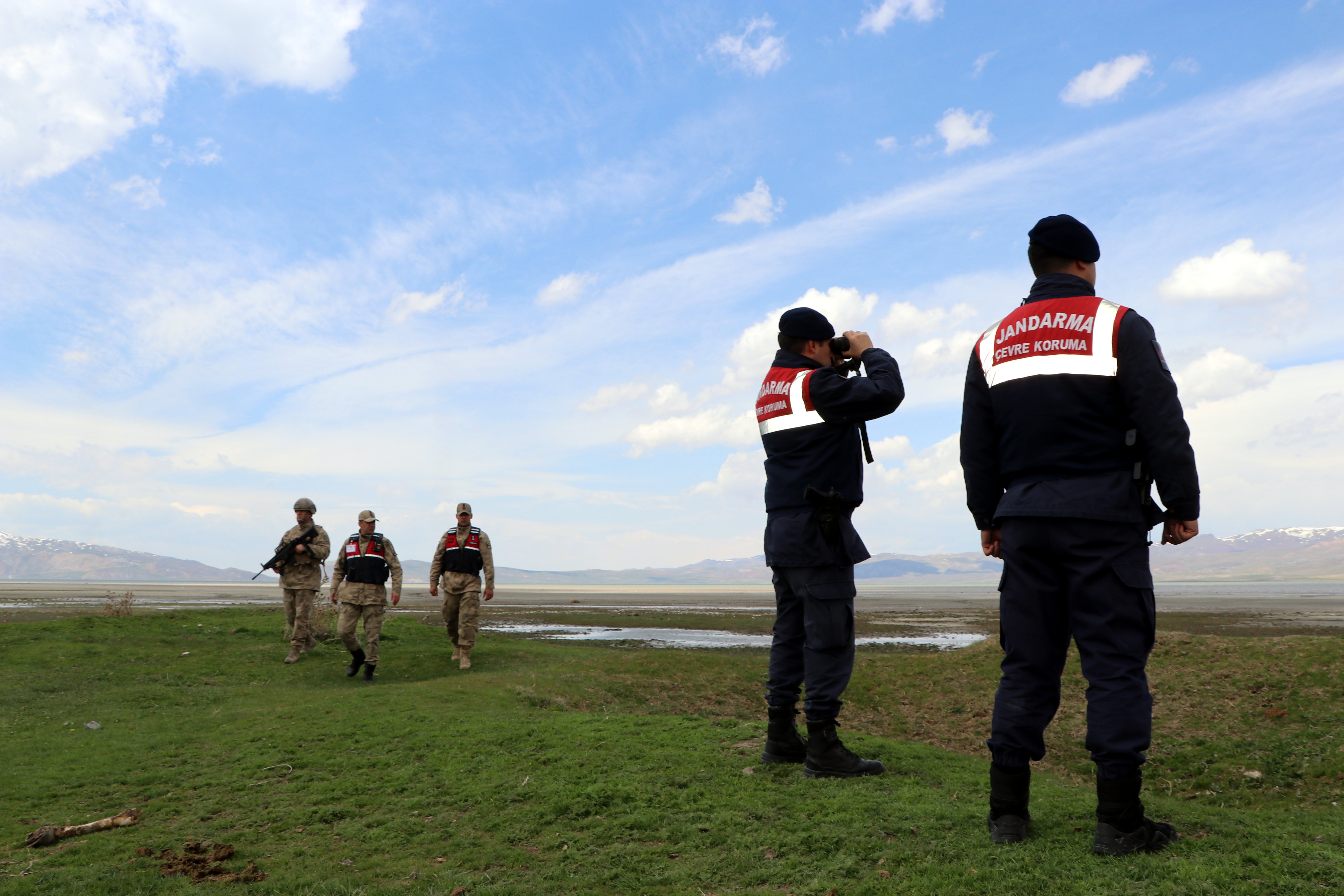 Jandarma drone ile flamingo denetimi
