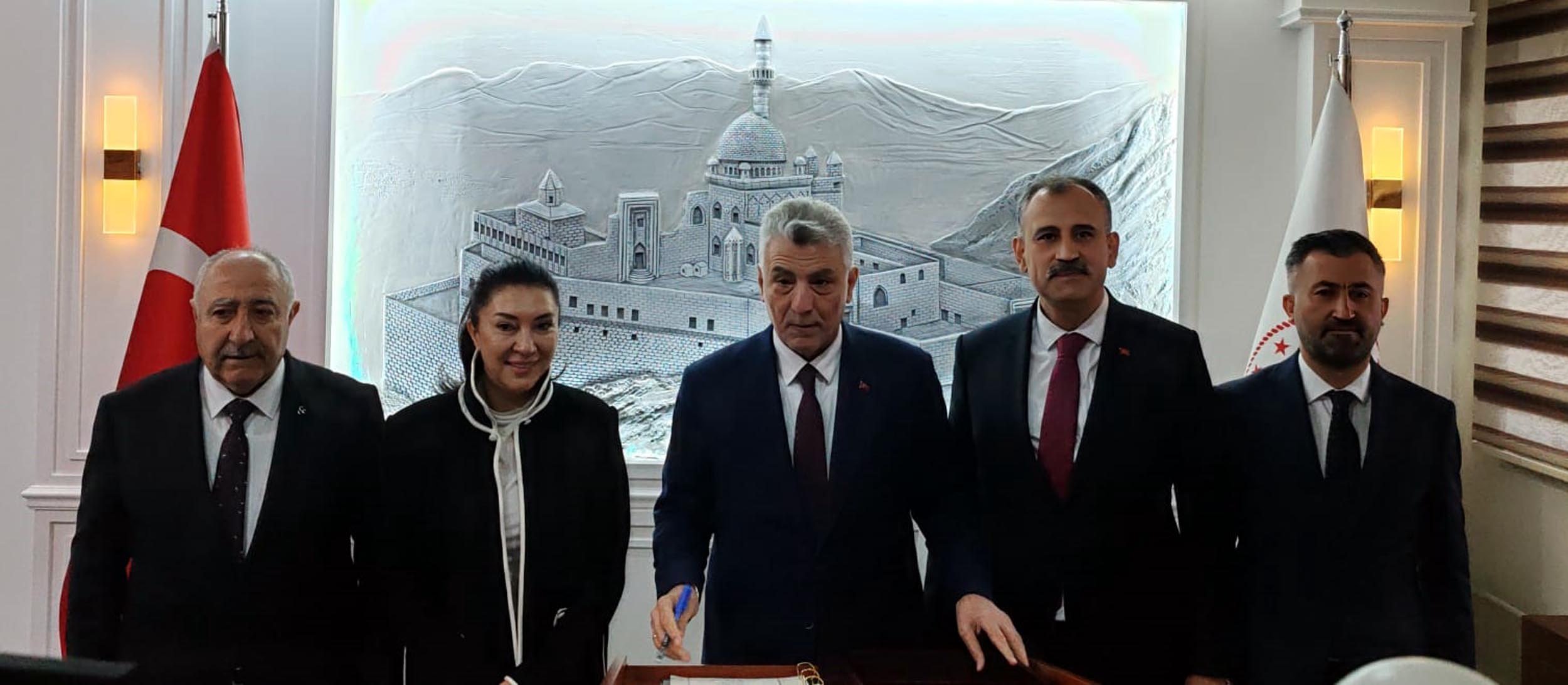 Ticaret Bakanı Ömer Bolat Ağrı