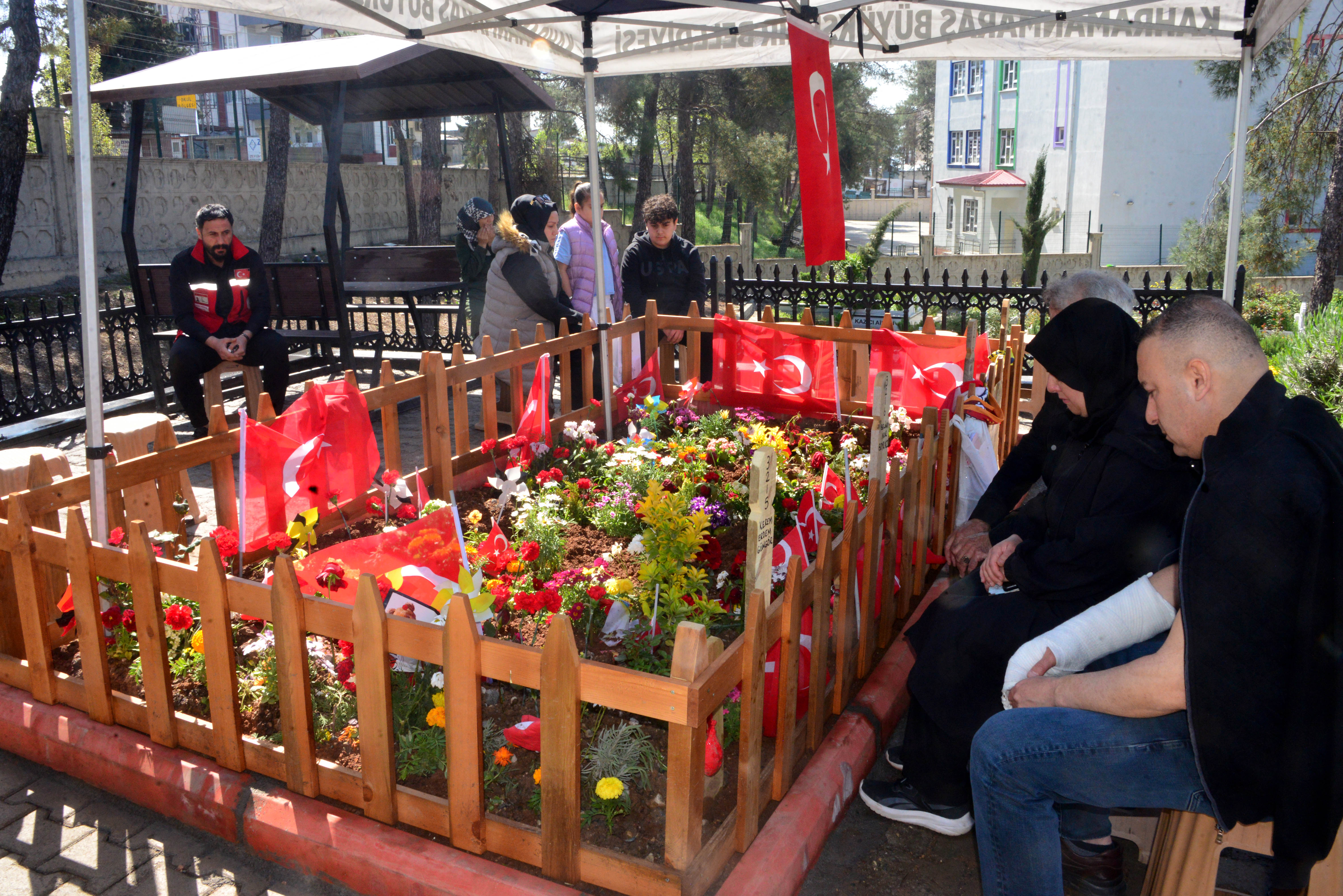 Baba Mustafa Güngör gözyaşları içinde