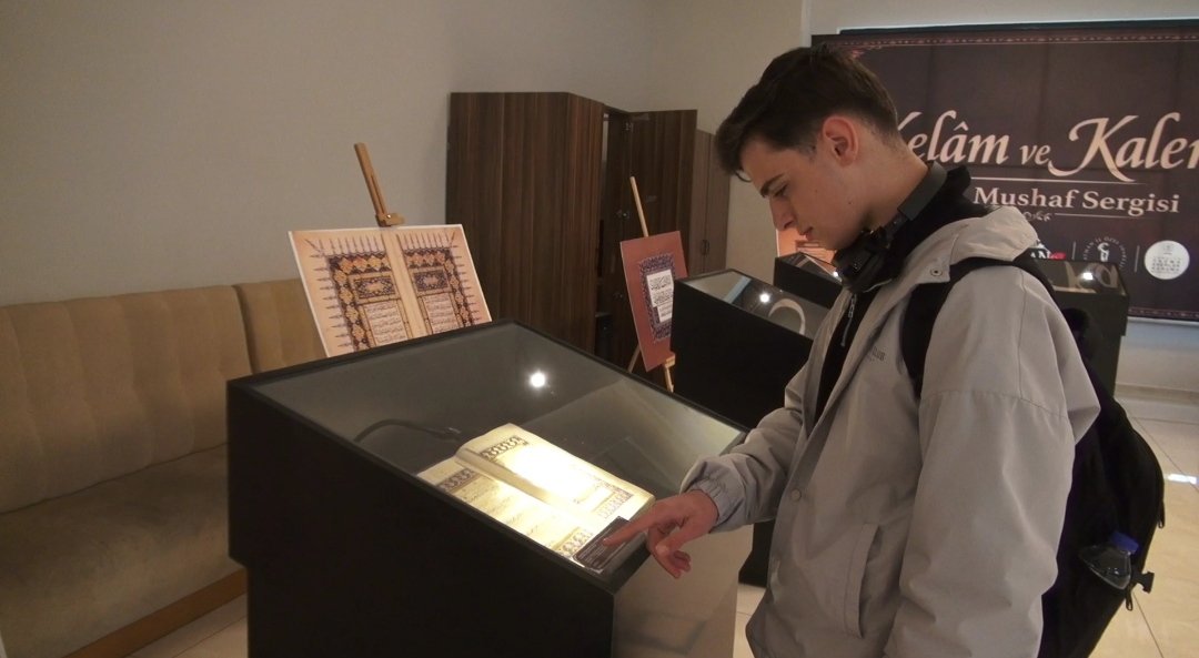 Tarihi El Yazması Kuran