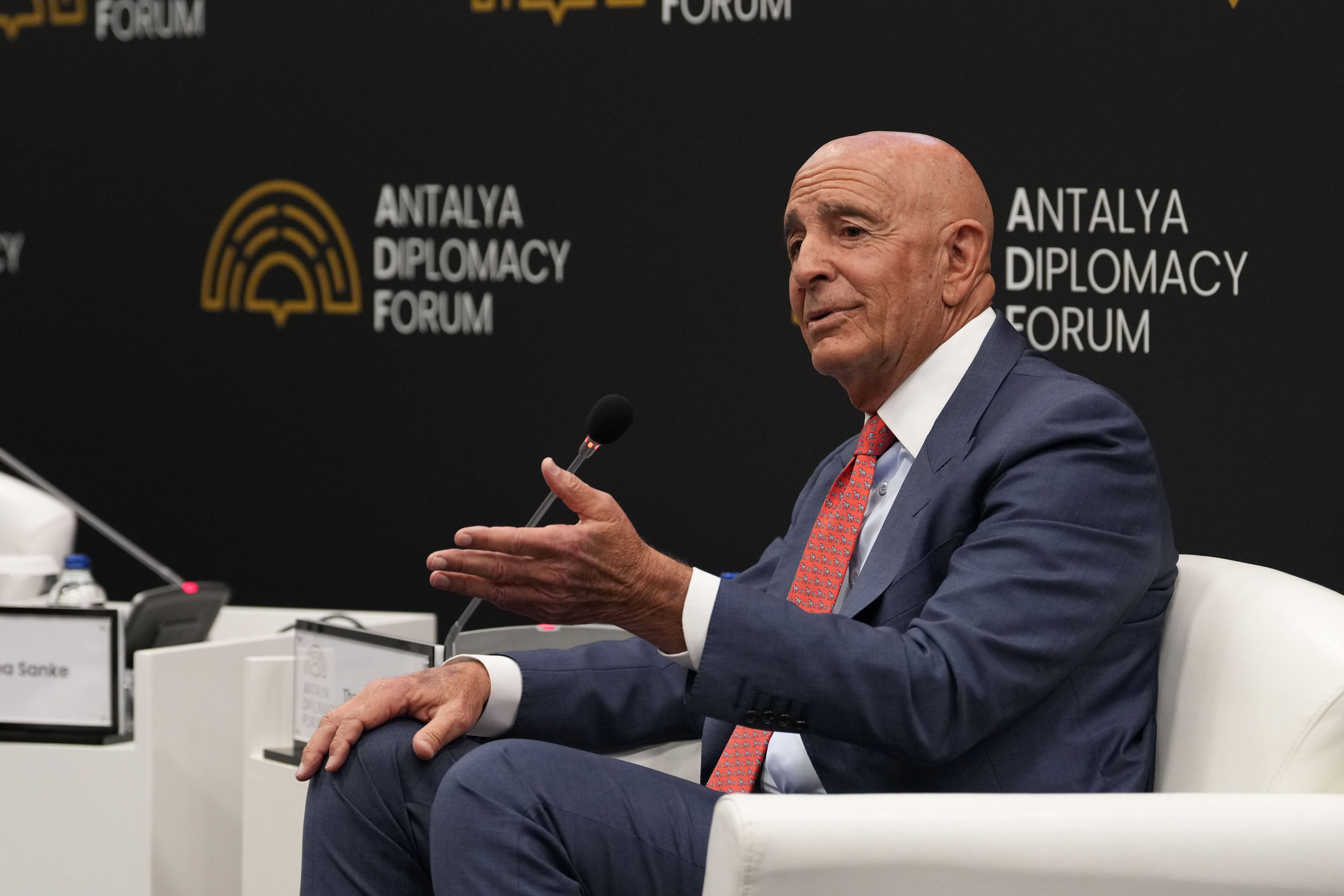 ABD Büyükelçisi Thomas J. Barrack ADF2026