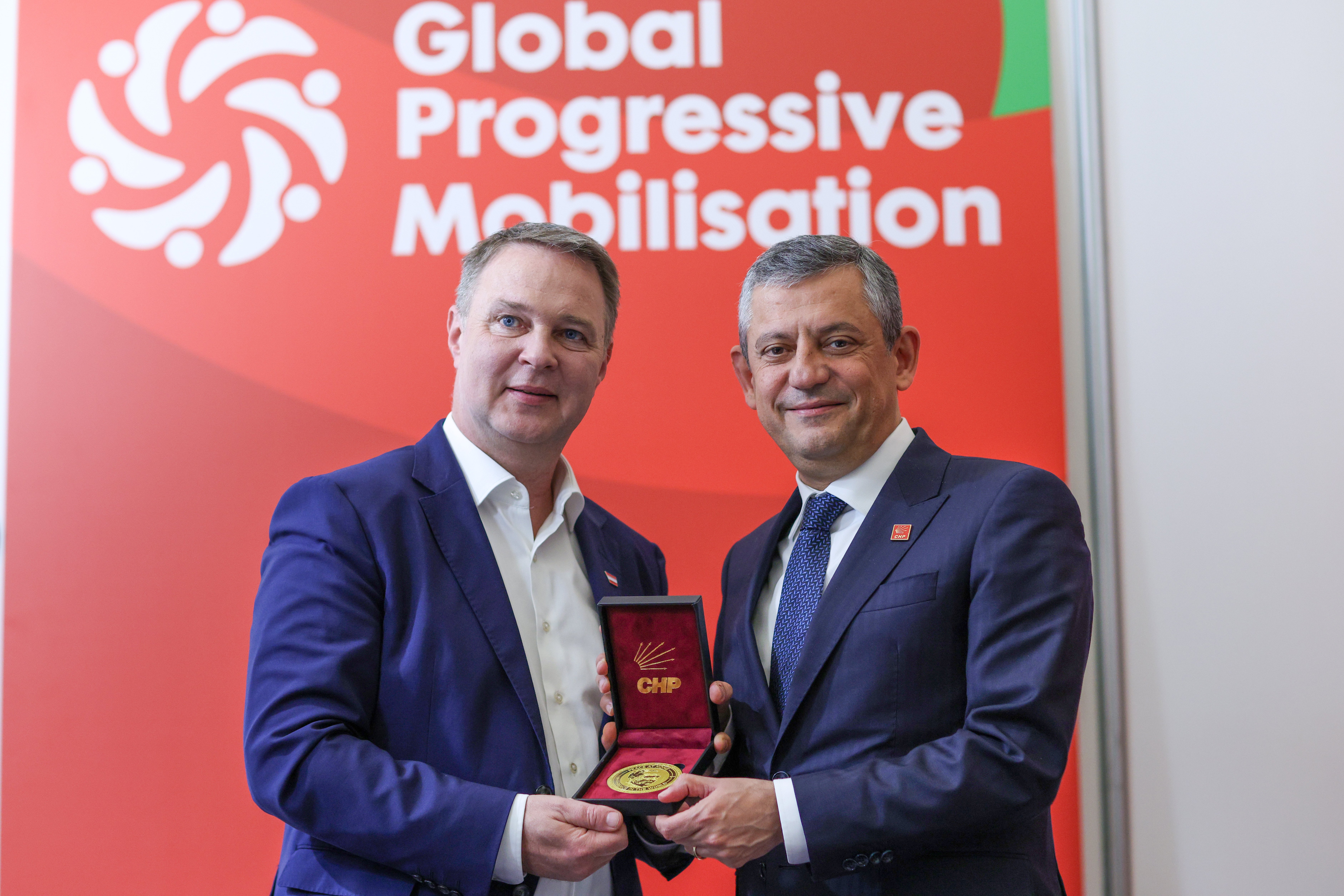 Uluslararası siyasi ilişkiler